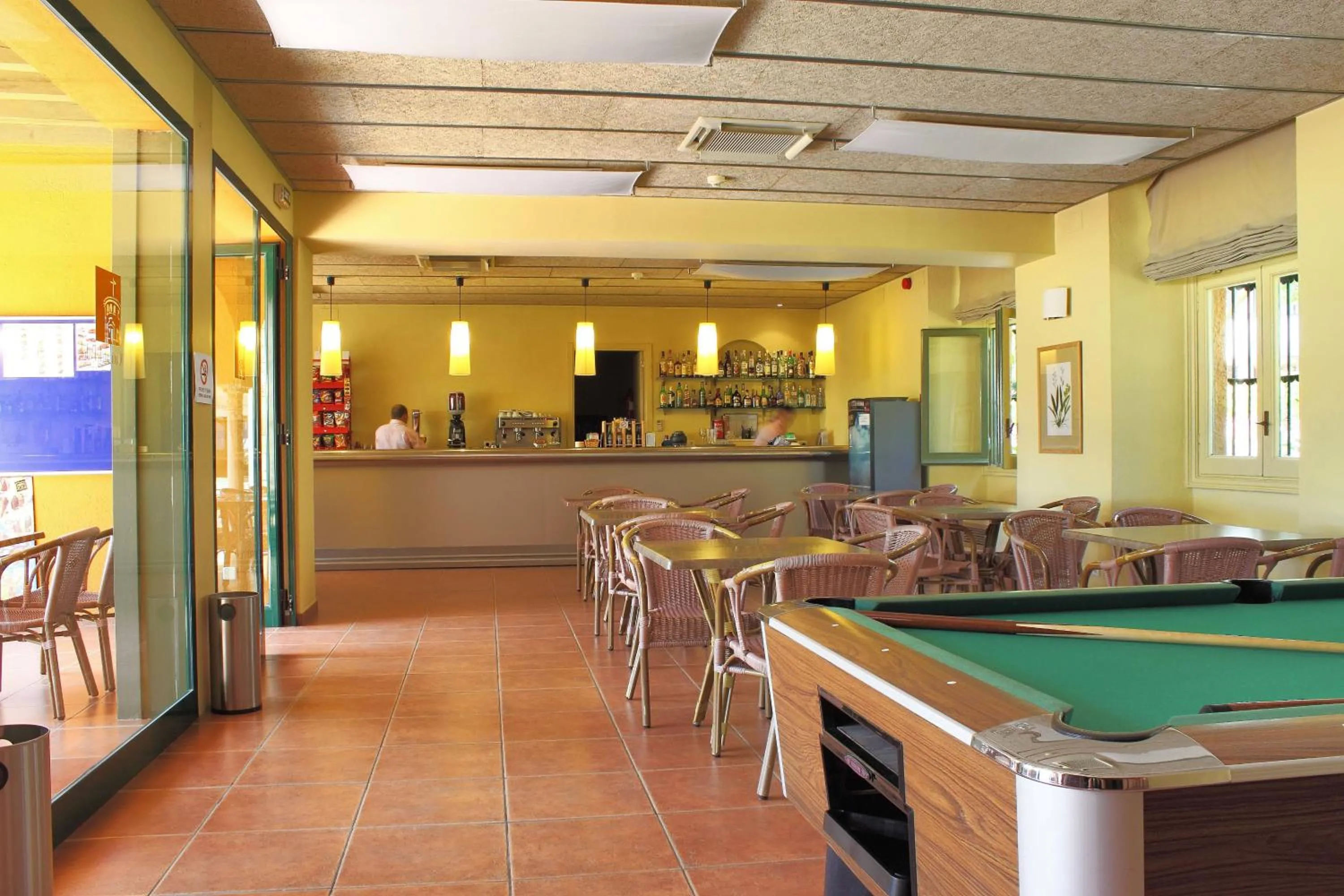 Lounge or bar in Aparthotel Ciutat de Palol