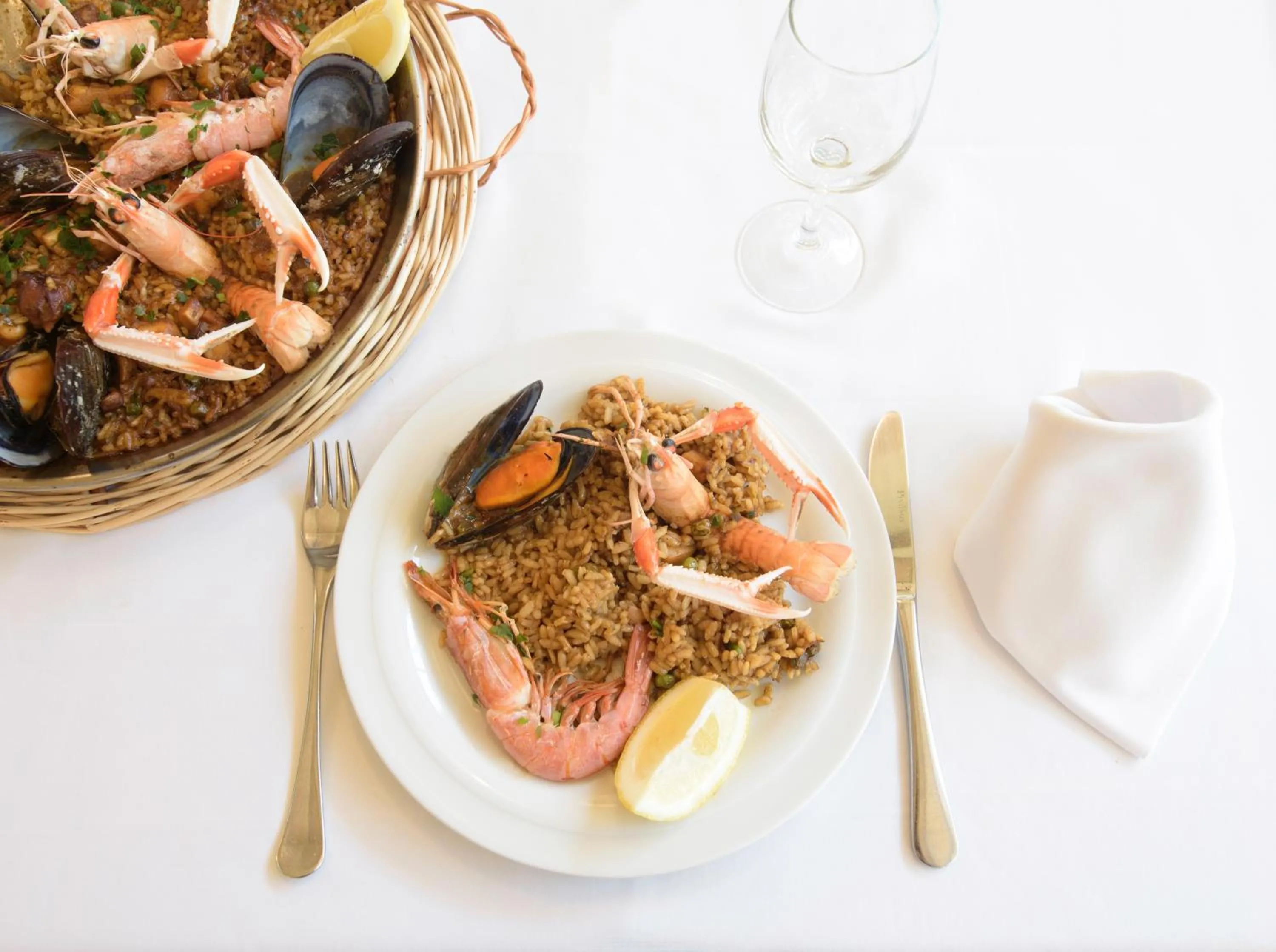 Food in Aparthotel Ciutat de Palol