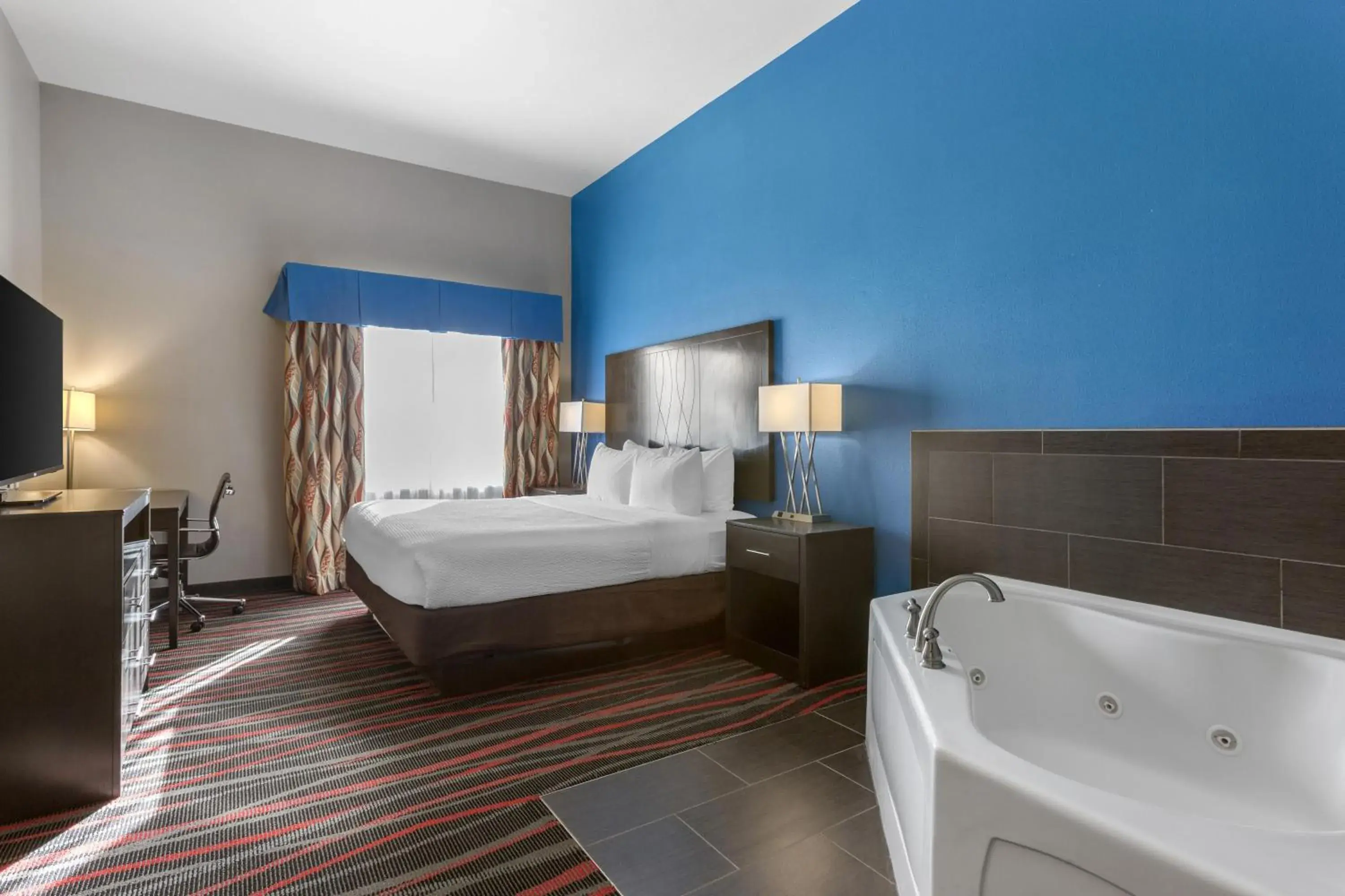 Bedroom, Bed in Best Western Plus Tech Medical Center Inn Bedroom, Bed in Best Western Plus Tech Medical Center Inn