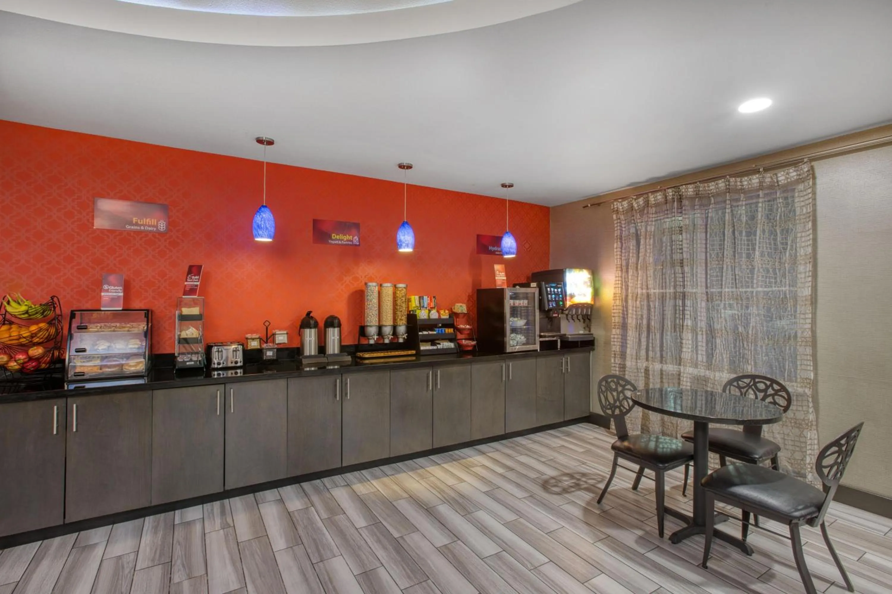 Restaurant/places to eat in Best Western Plus Tech Medical Center Inn