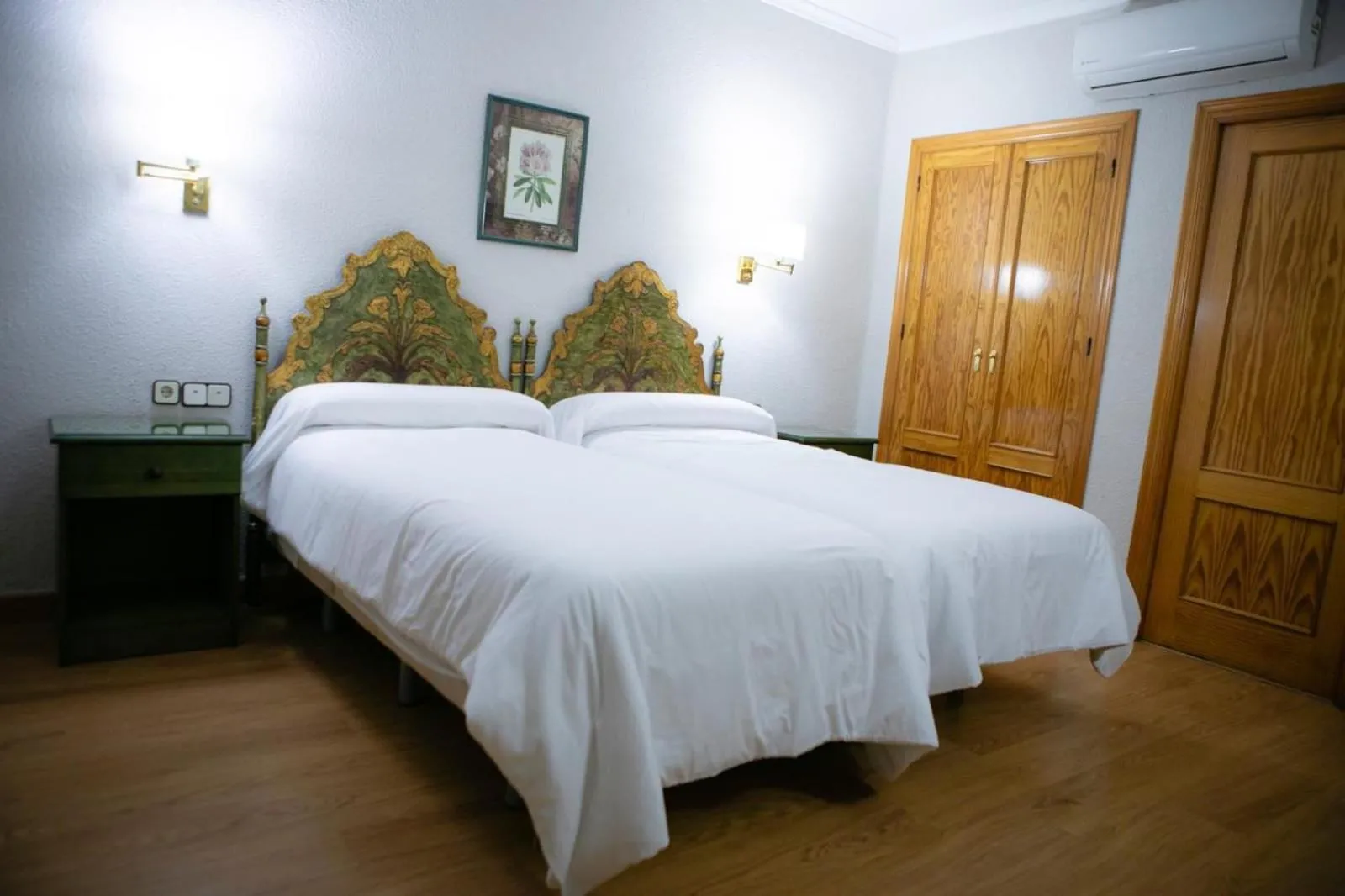 Bed in Hotel Salvador