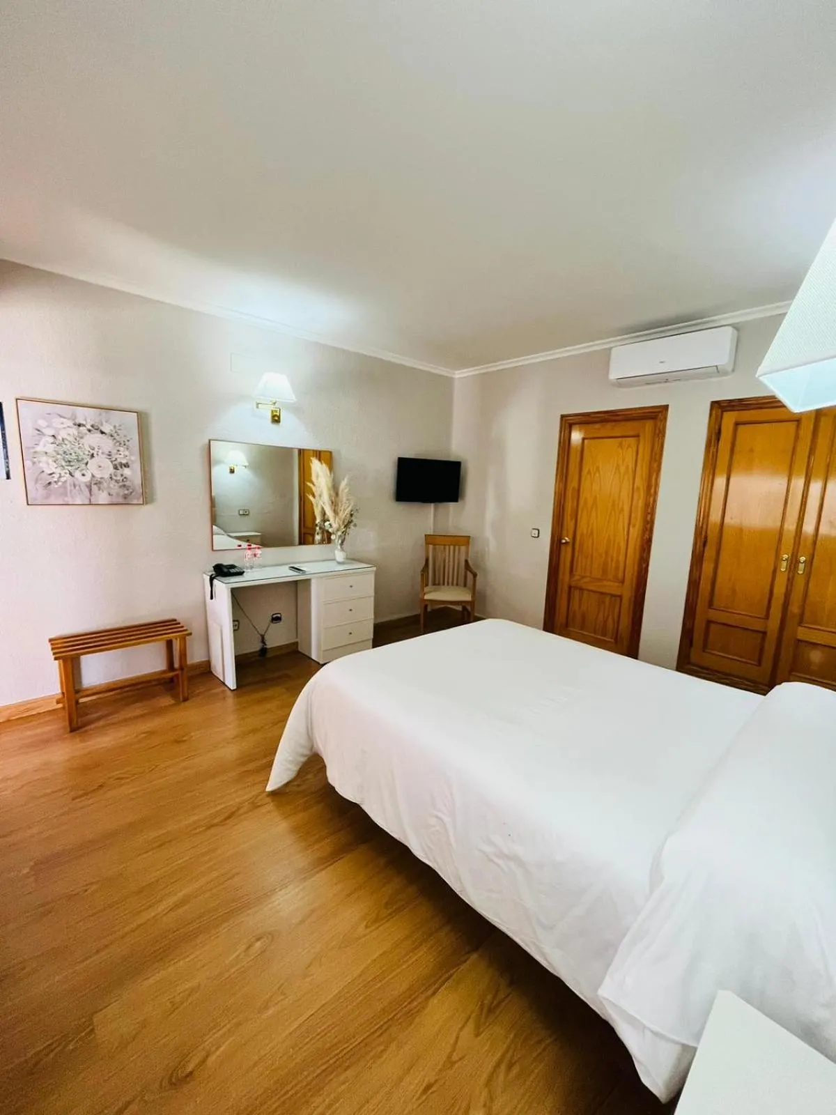 Bed in Hotel Salvador