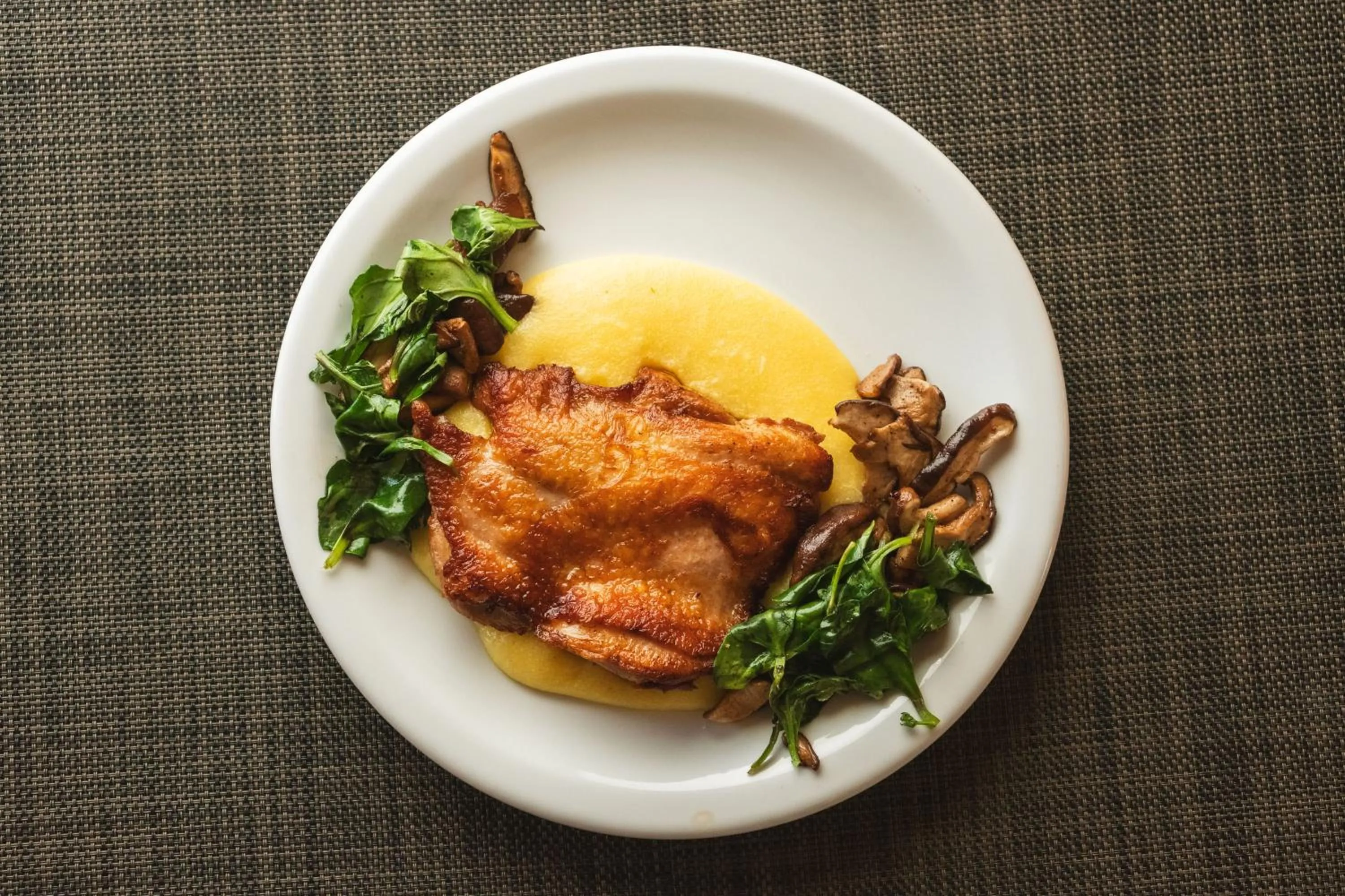 Restaurant/places to eat in Vila Real Hotel