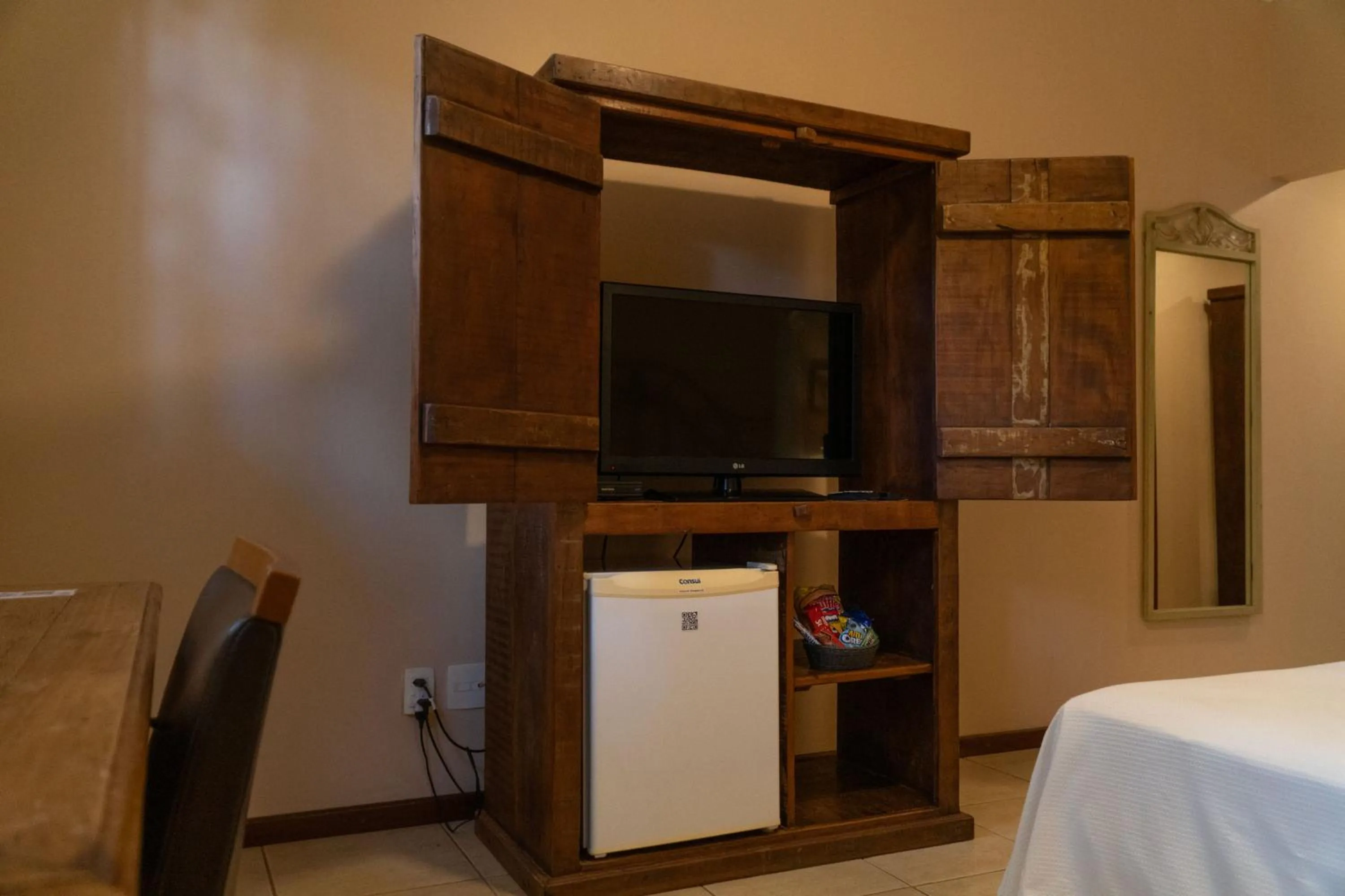 TV and multimedia in Vila Real Hotel