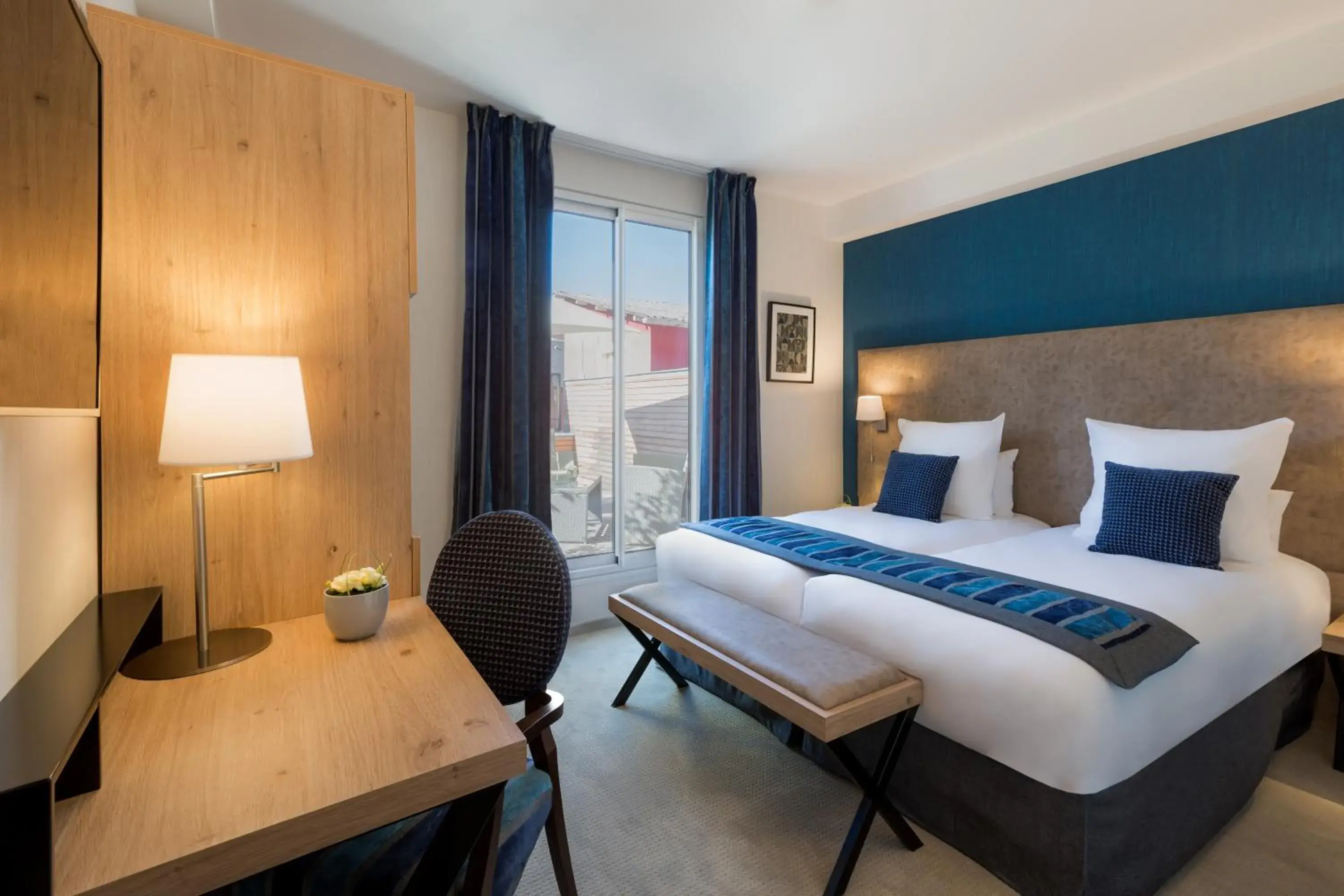 Comfort Room with Terrace in Hôtel Le Rive Droite & SPA Comfort Room with Terrace in Hôtel Le Rive Droite & SPA