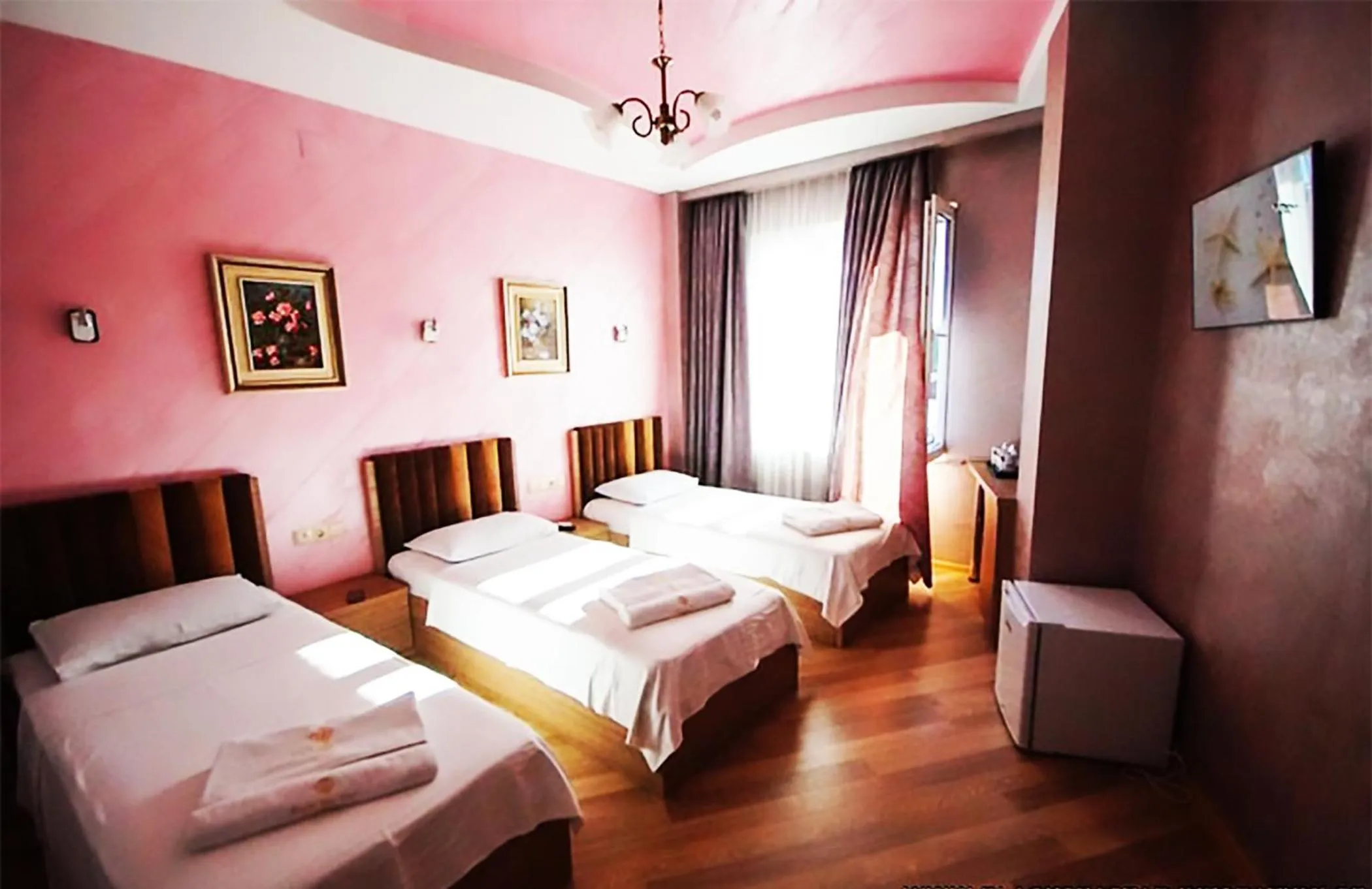 Photo of the whole room, Bed in Black Sea Star Batumi