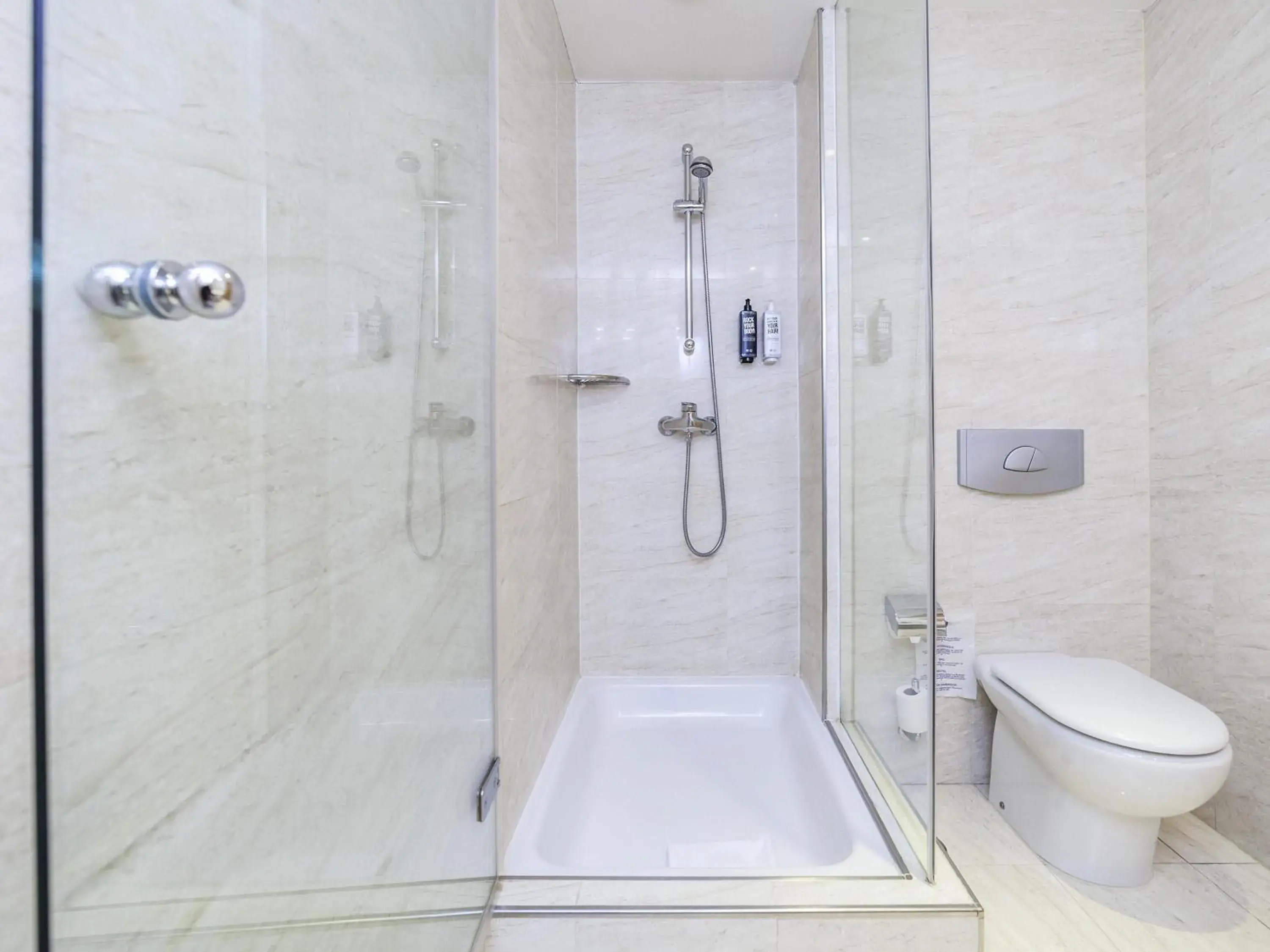 Double Room with Sofa Bed in Ibis Alcala de Henares La Garena Double Room with Sofa Bed in Ibis Alcala de Henares La Garena