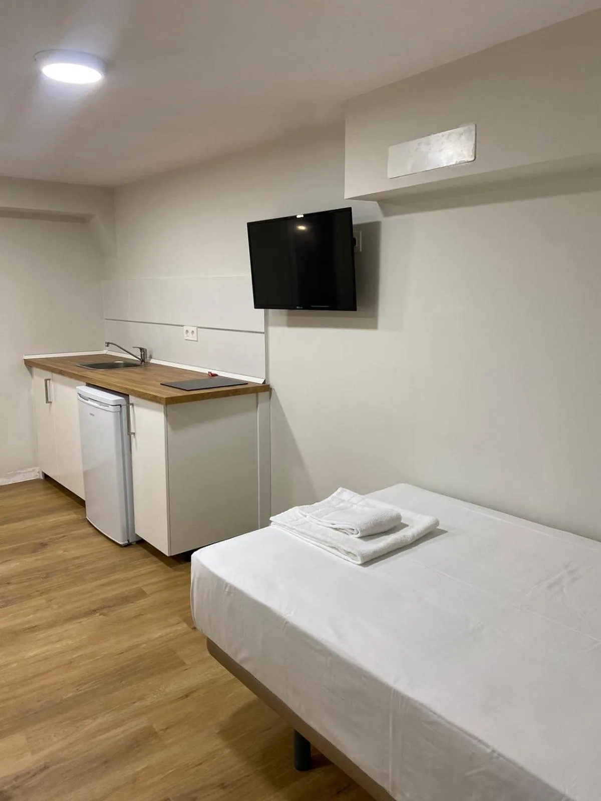 Bed in Hostal Mindanao