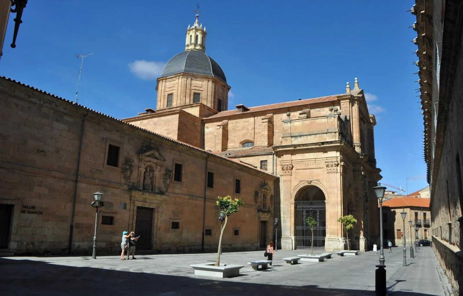 Nearby landmark in Hostal Mindanao