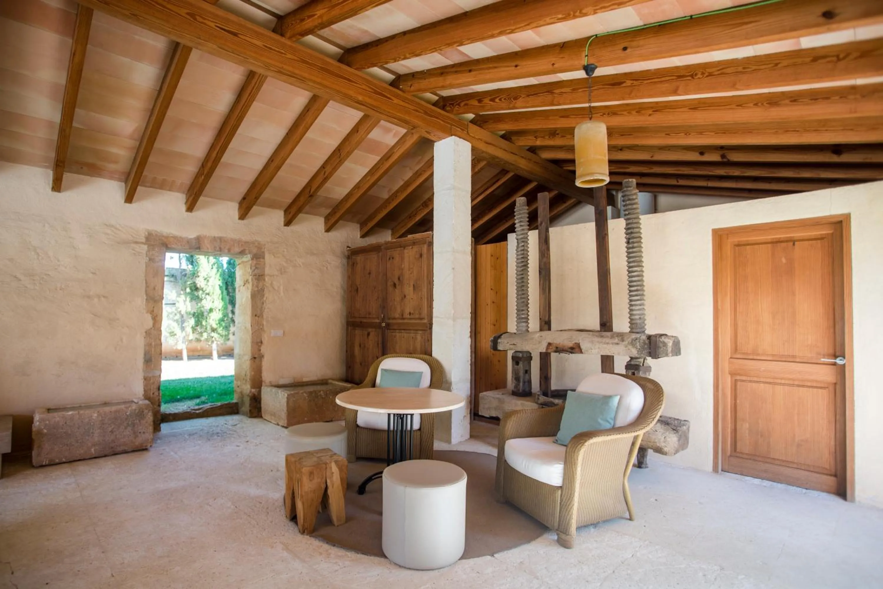 Lounge or bar in Hotel Ca'n Bonico