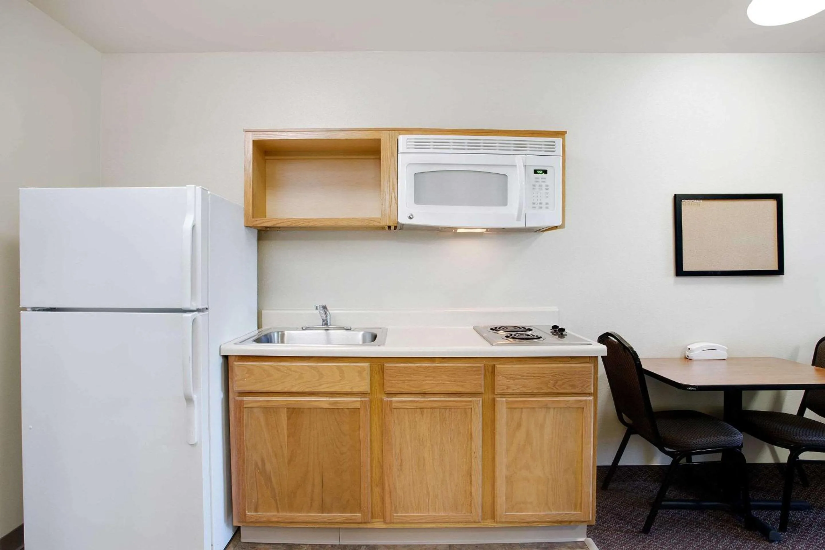 Photo of the whole room in WoodSpring Suites Baton Rouge East I-12