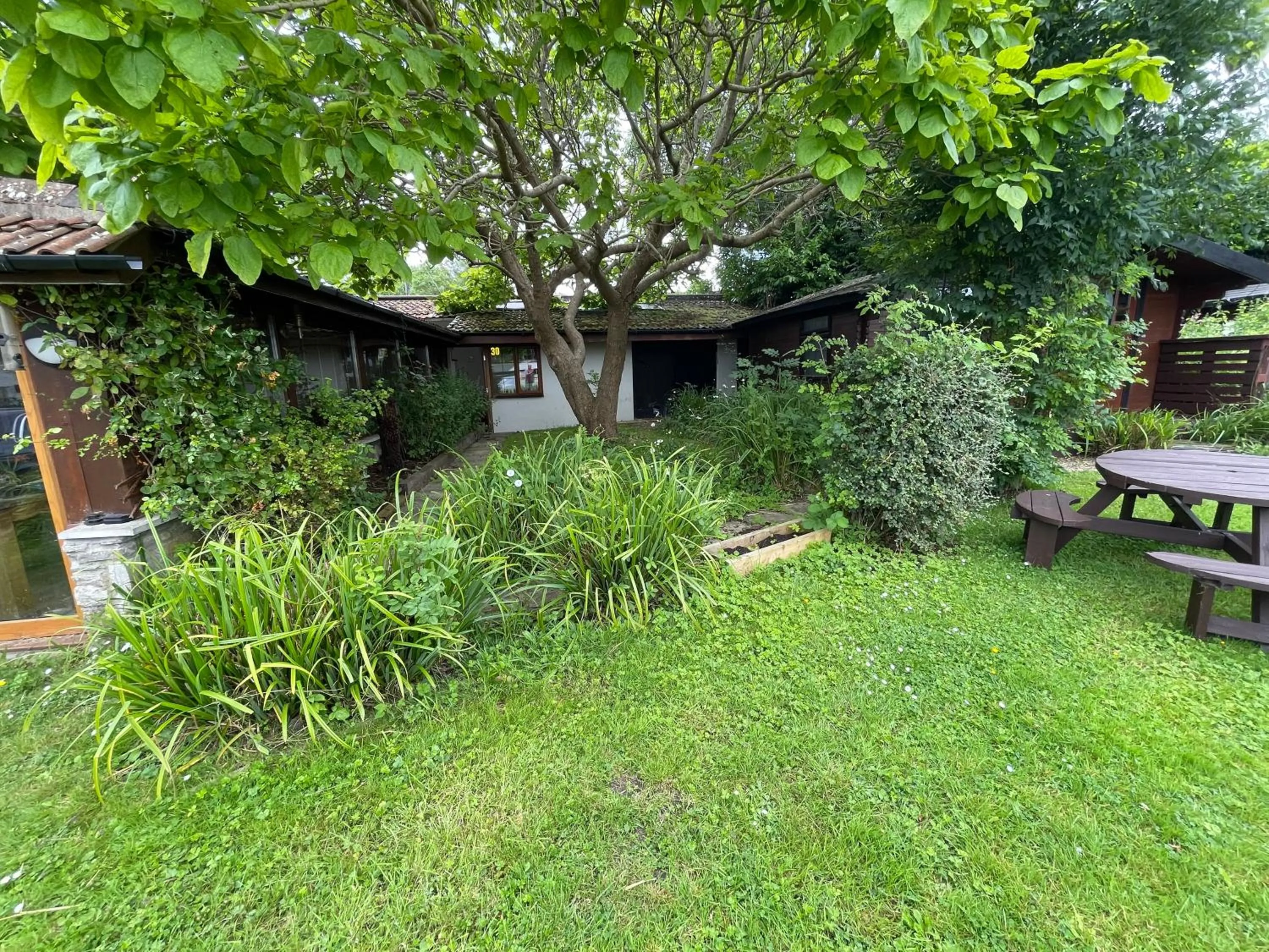 Garden view in Bridge Farm Guesthouse rooms