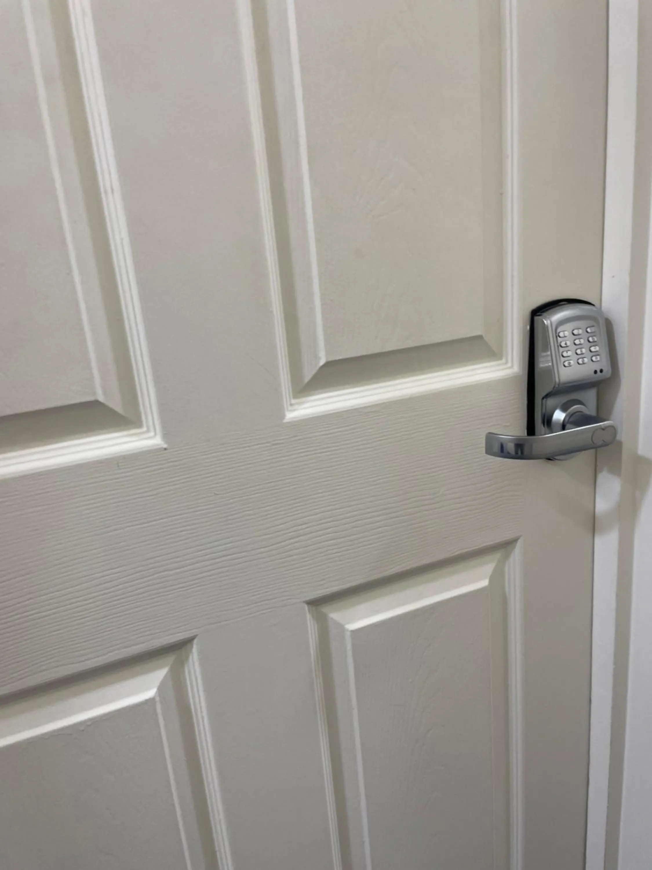 Property building in Bridge Farm Guesthouse rooms