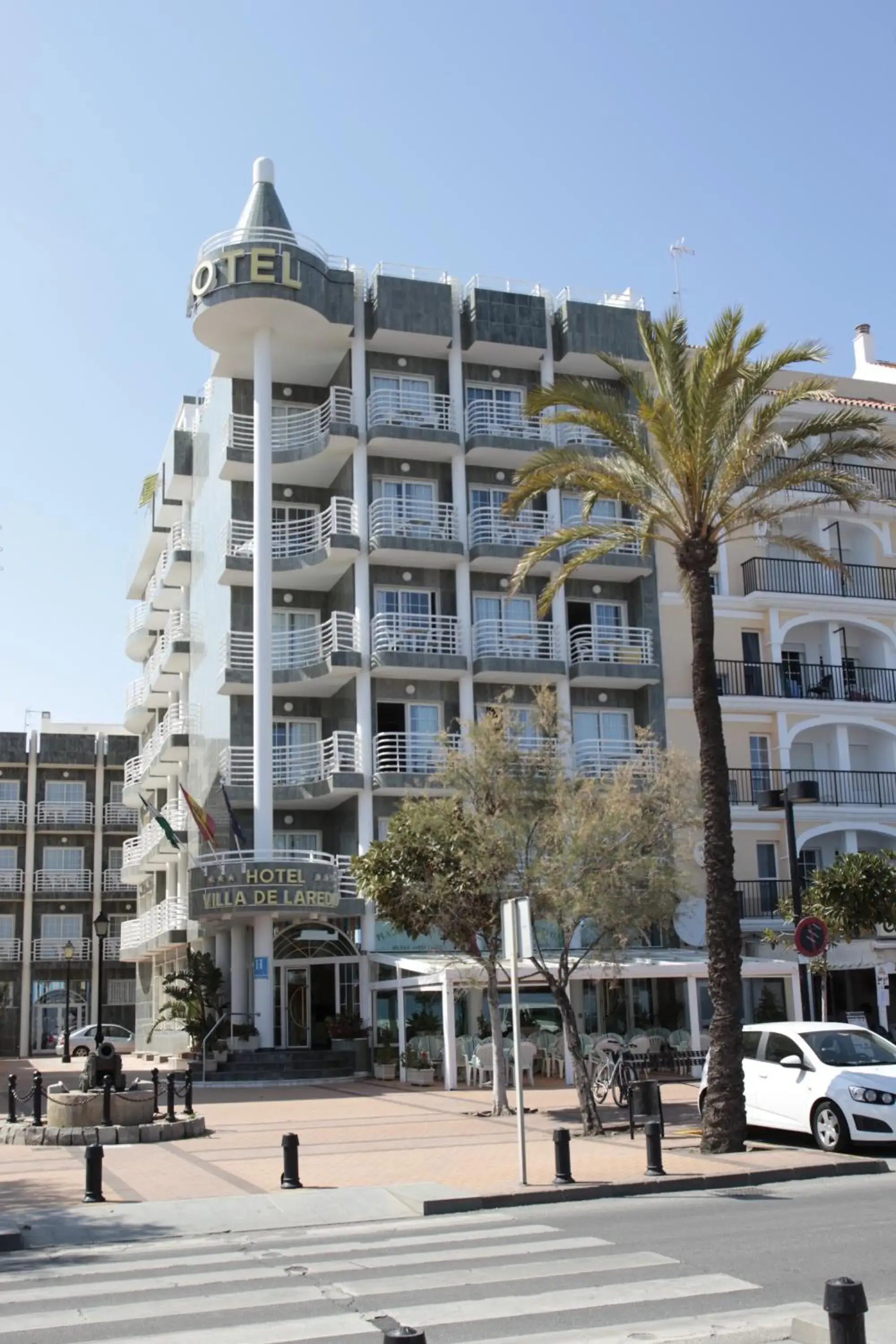Facade/entrance in Hotel Villa de Laredo Facade/entrance in Hotel Villa de Laredo