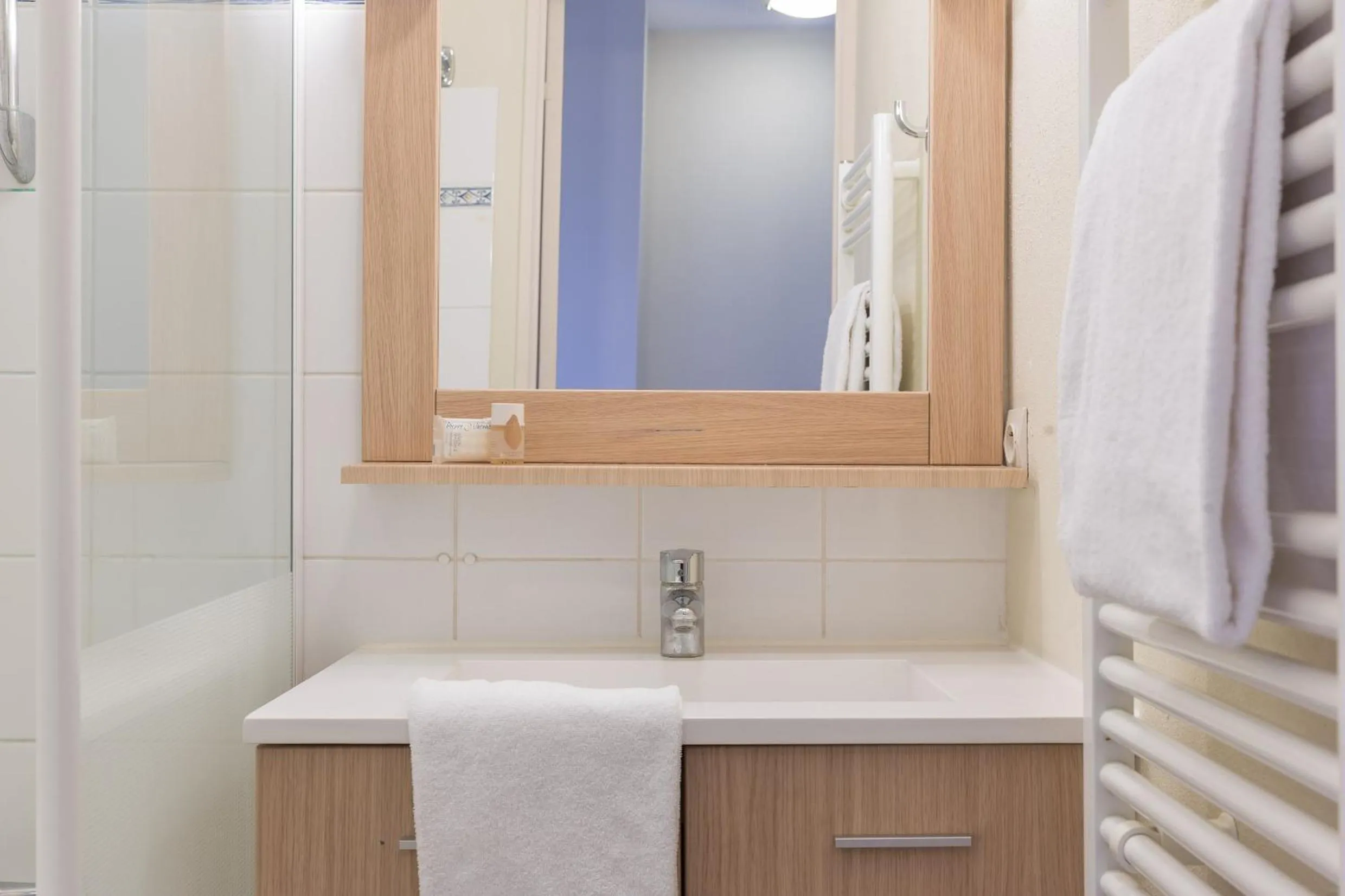 Shower in Residence Port Guillaume - maeva Home