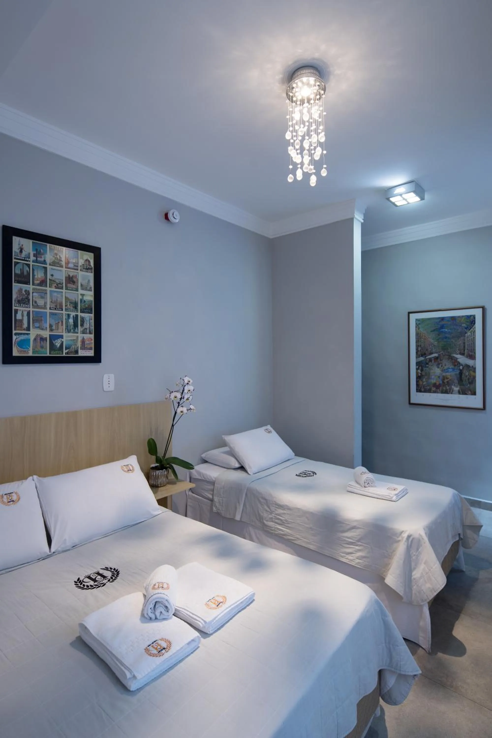 Photo of the whole room, Bed in Hotel São Vicente