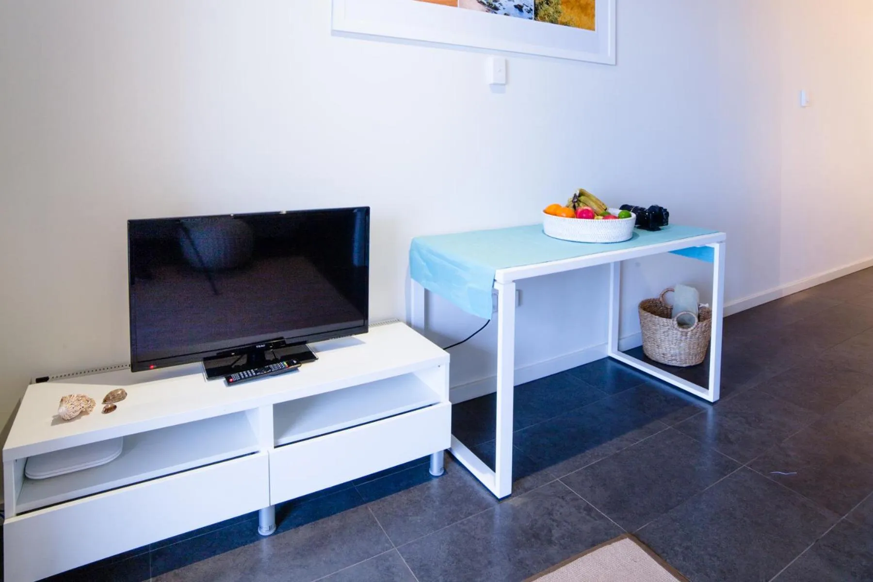 TV and multimedia in Onslow Beach Resort