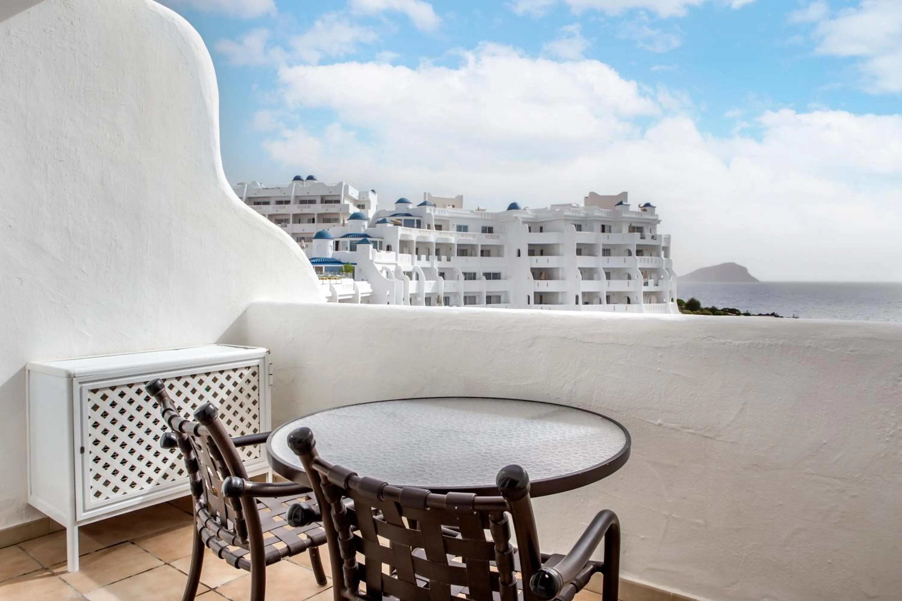 Balcony/Terrace in Santa Barbara Golf and Ocean Club