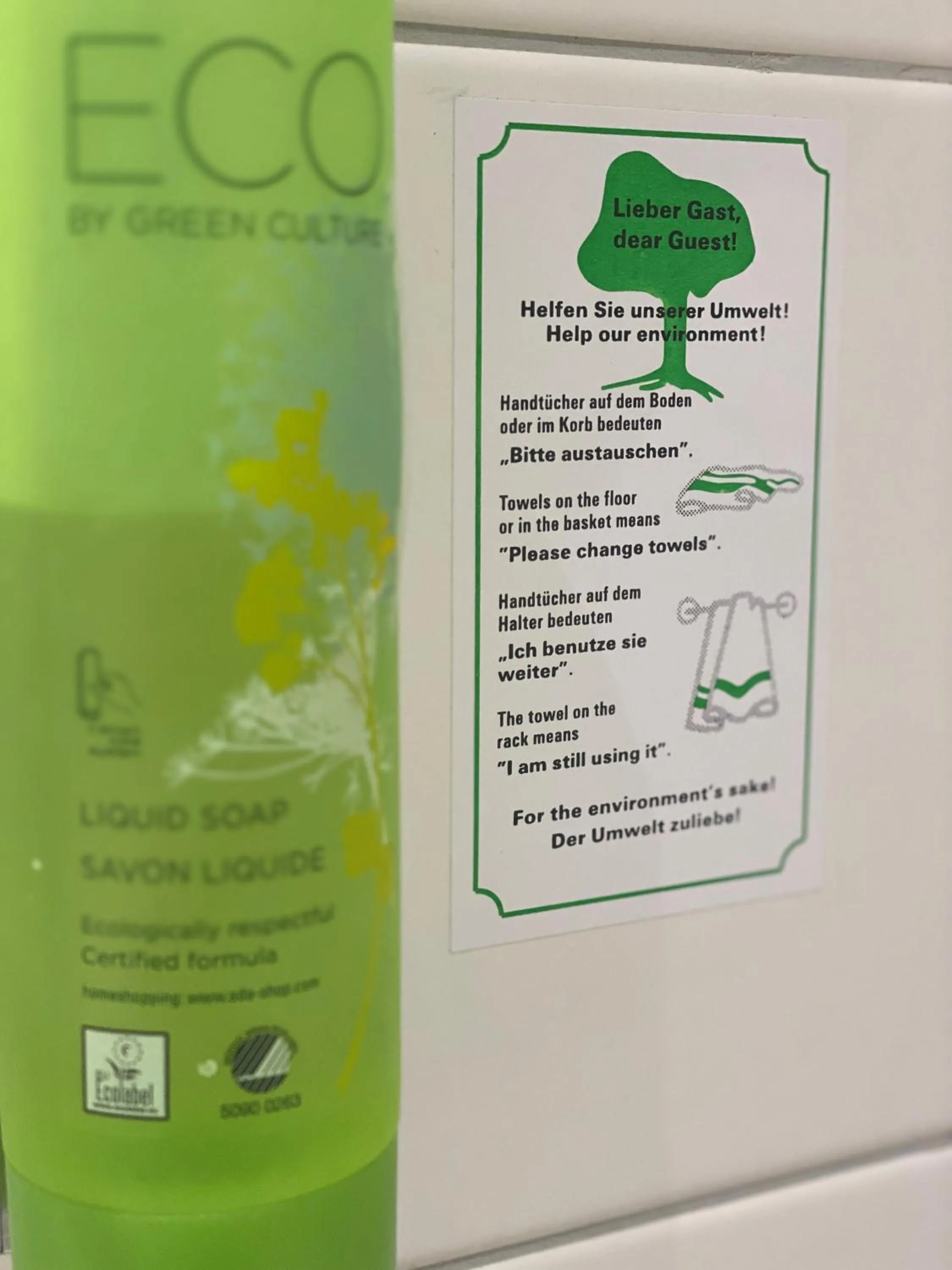 Bathroom in sevenDays Hotel Karlsruhe