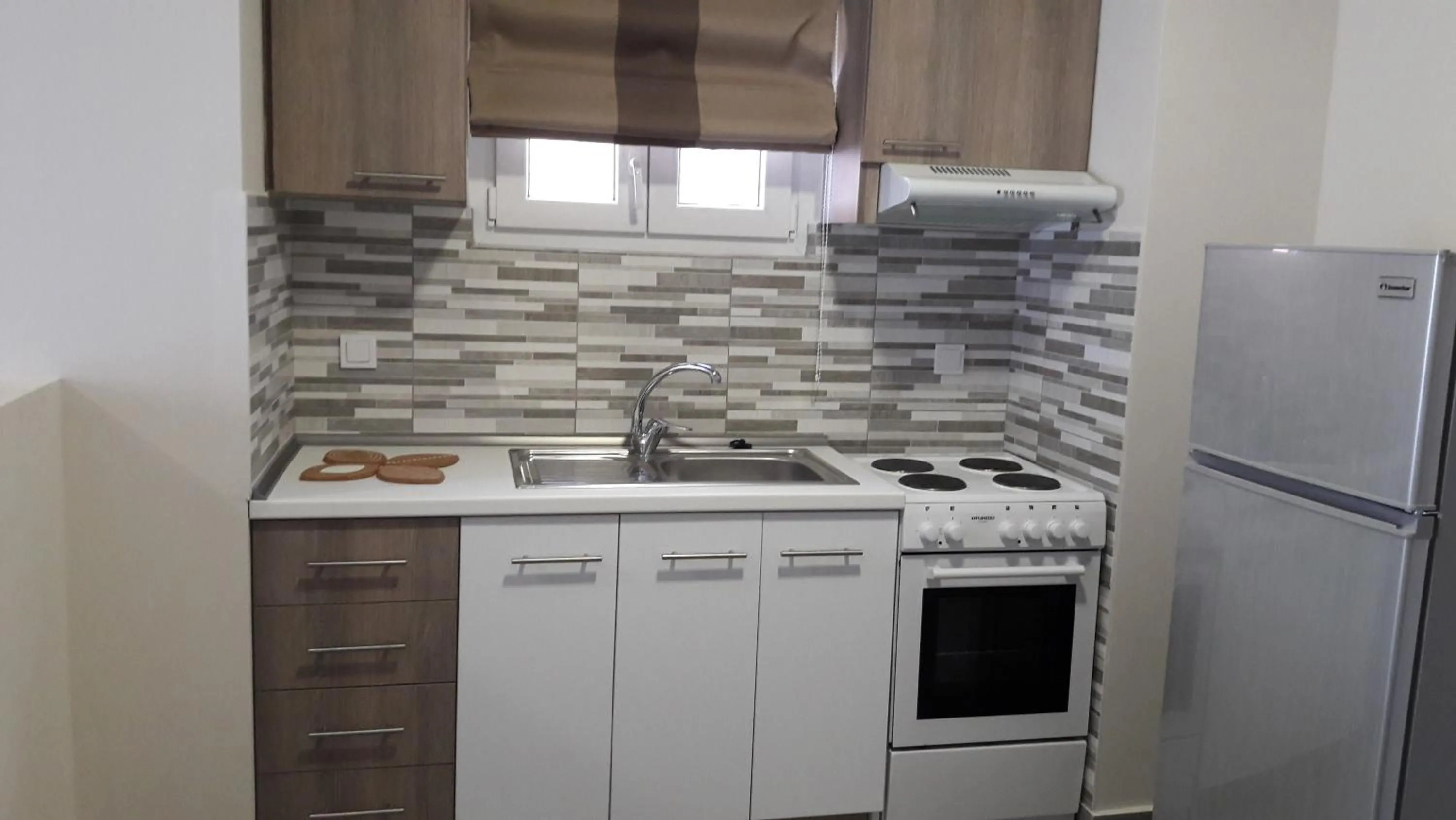 Kitchen or kitchenette in Dedis Apartment's