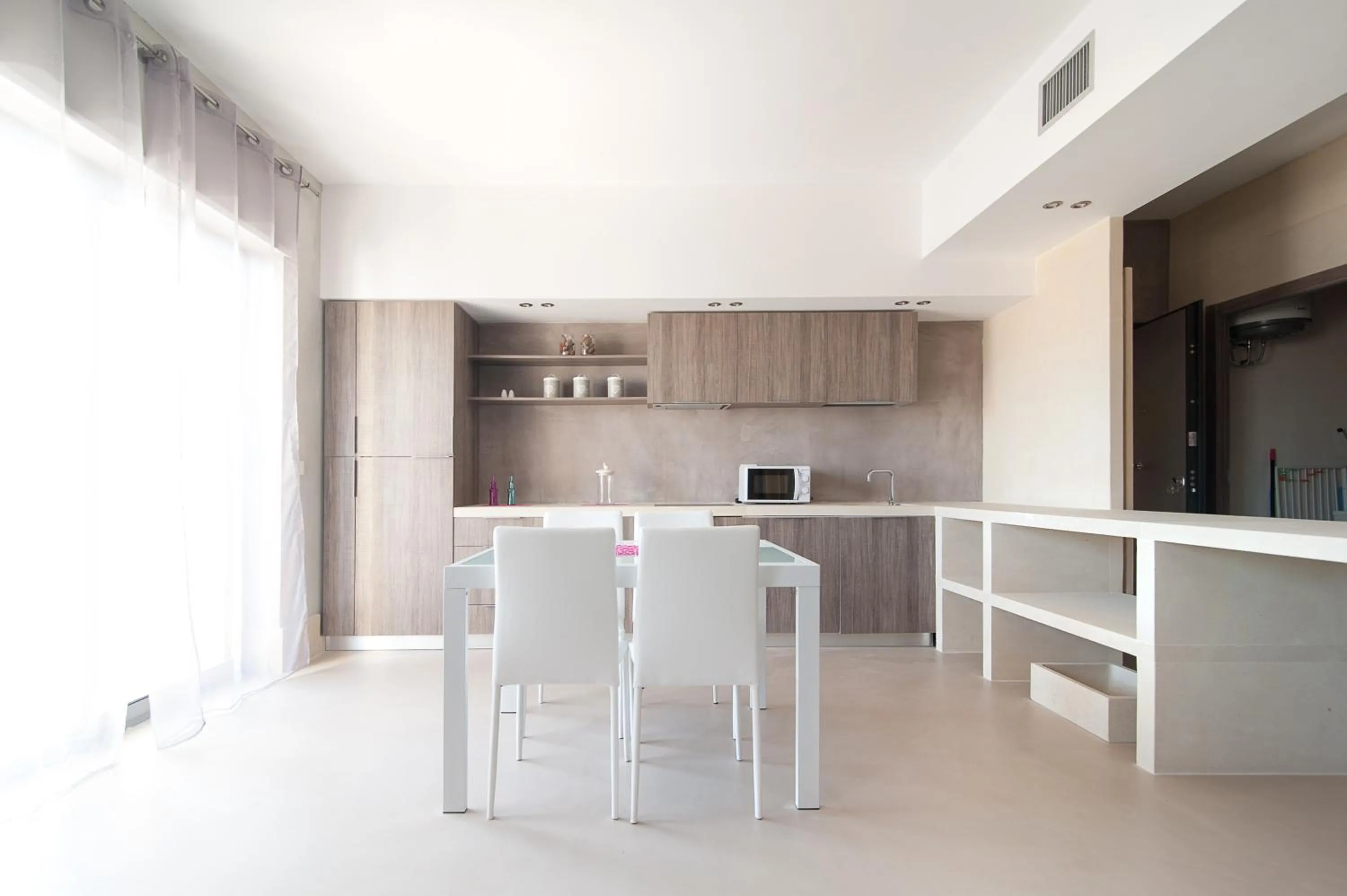 Dining area in Bianco Mare