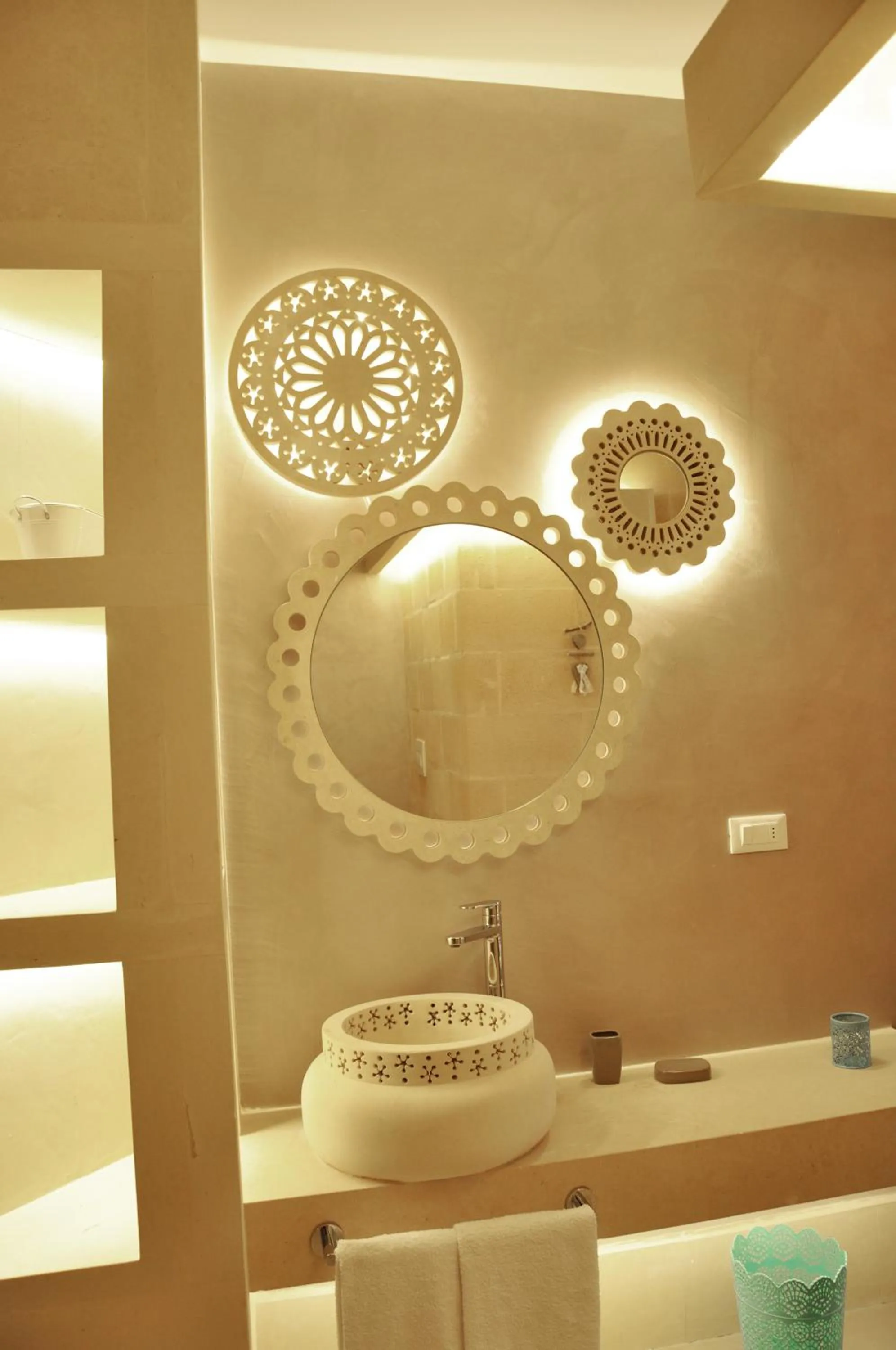 Bathroom in Bianco Mare