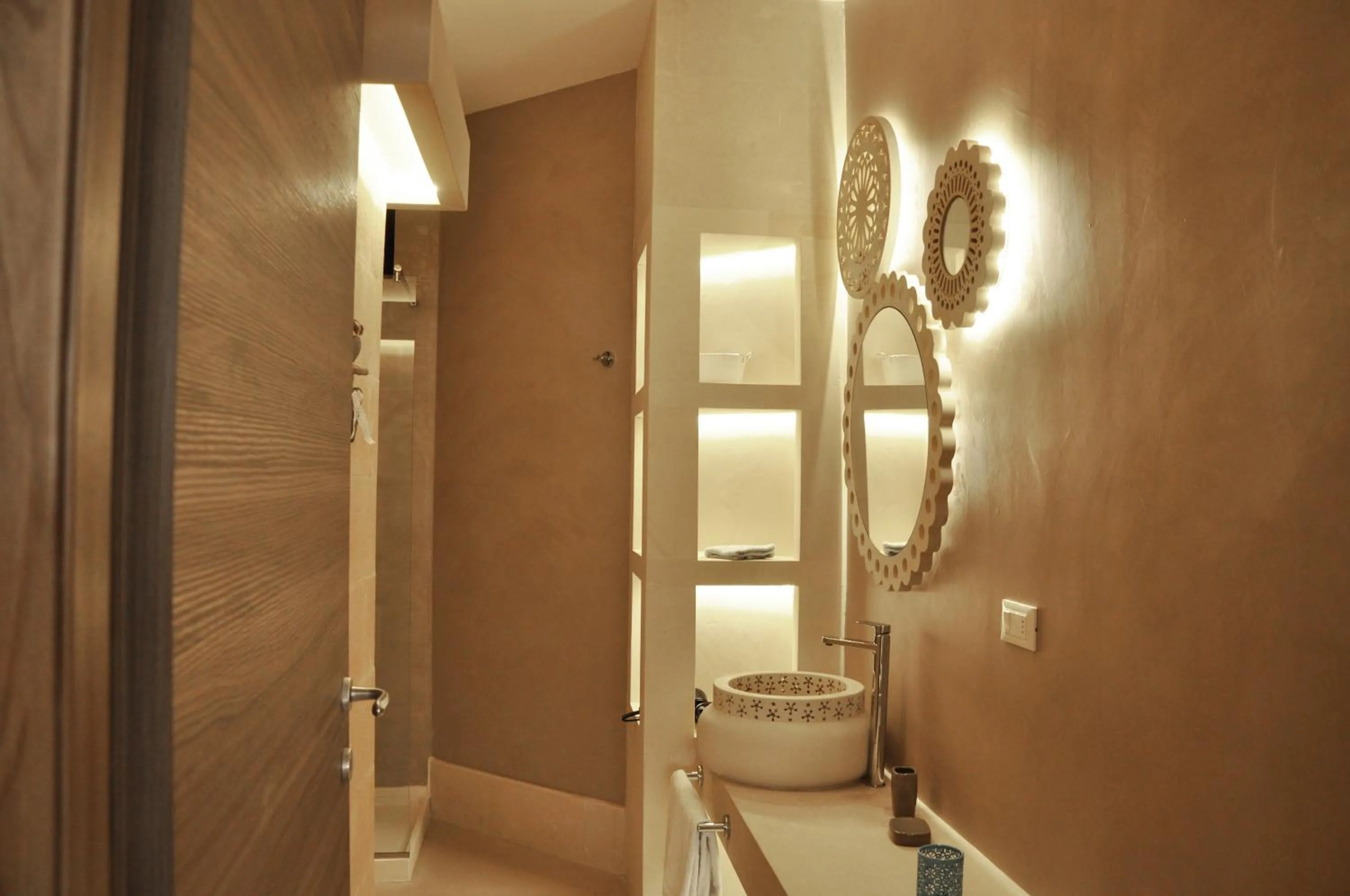 Bathroom in Bianco Mare