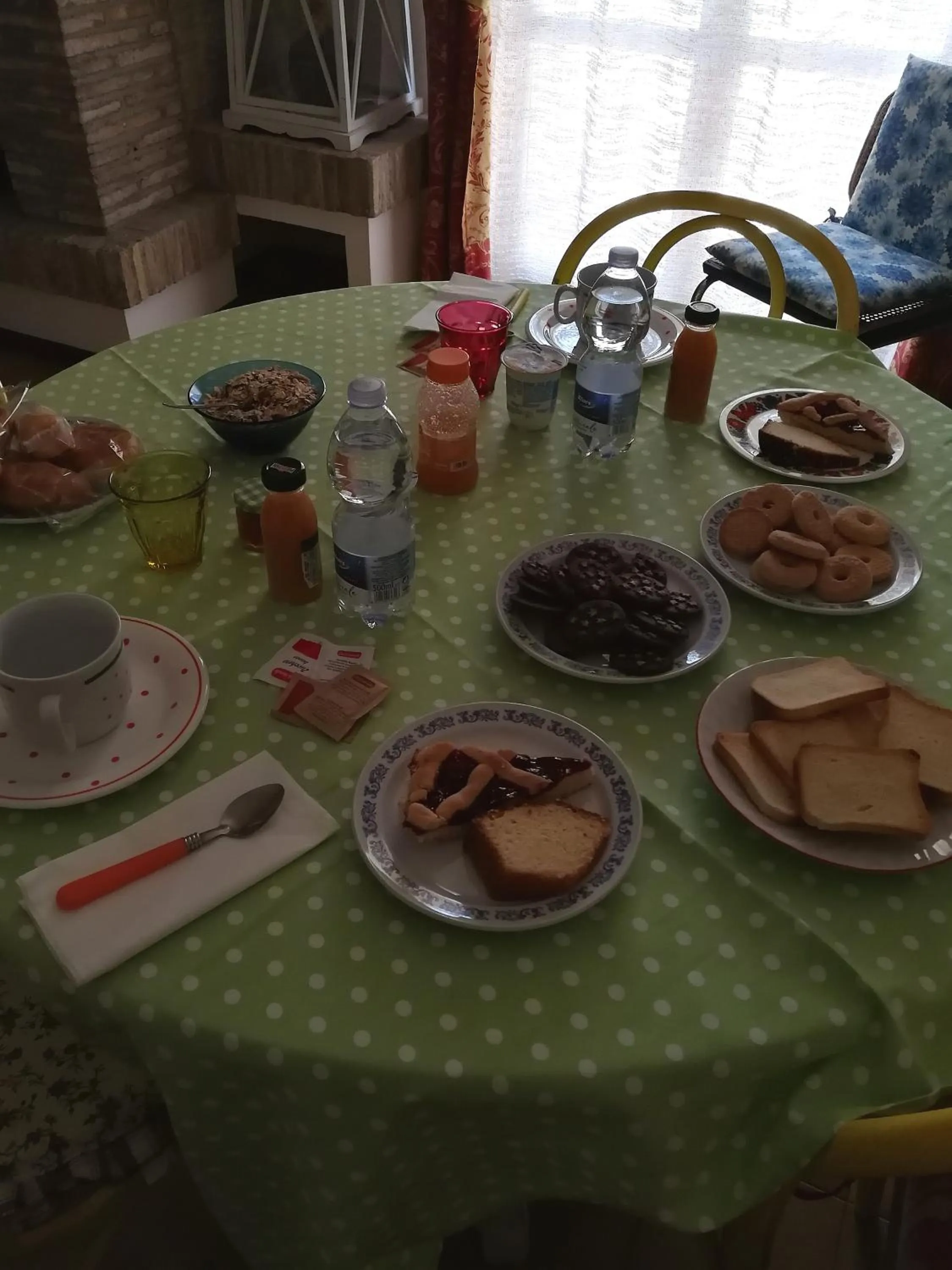 Food and drinks in B&B Casa Cettina