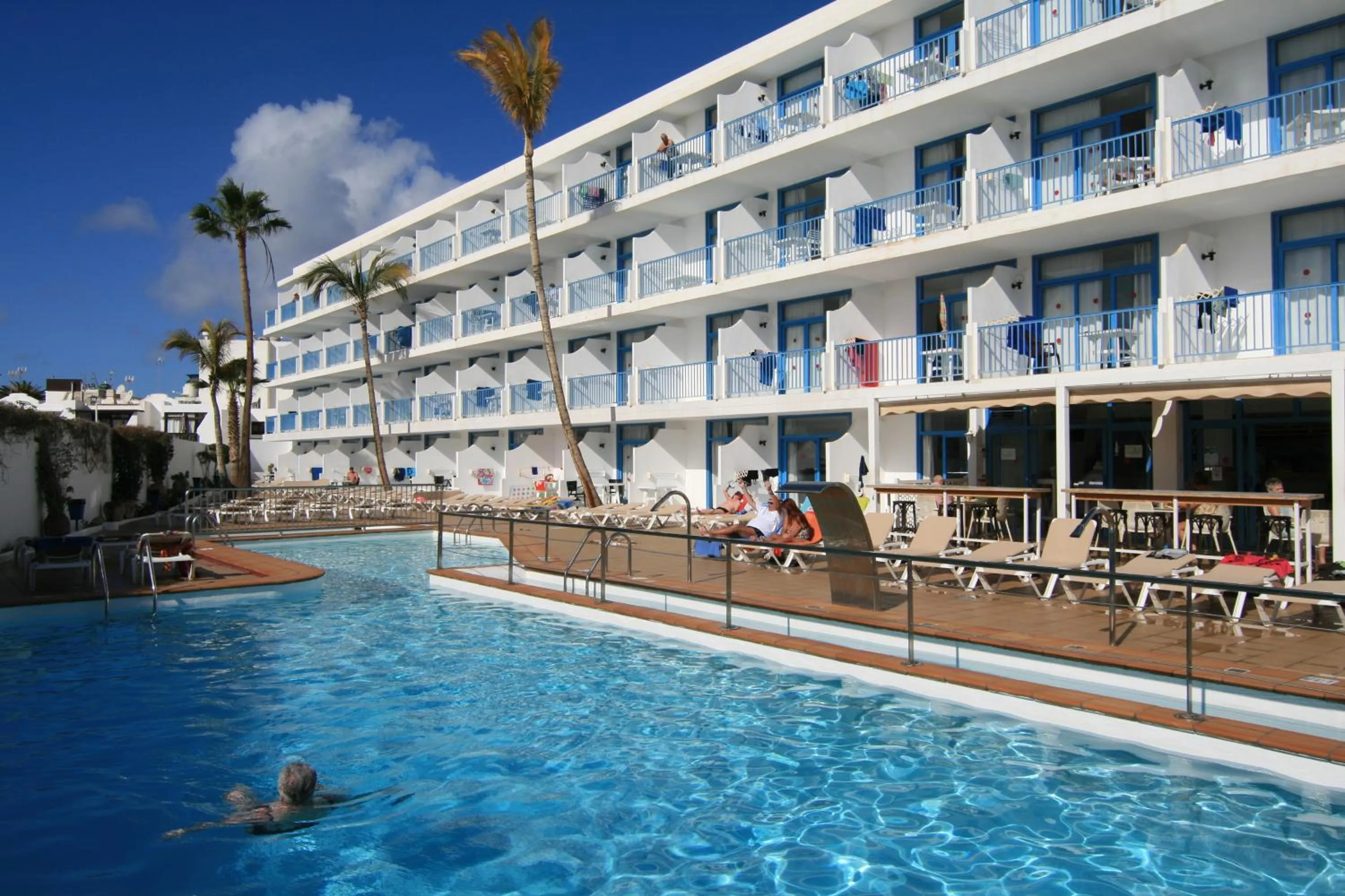Swimming pool in Aparthotel Costa Volcán & Spa