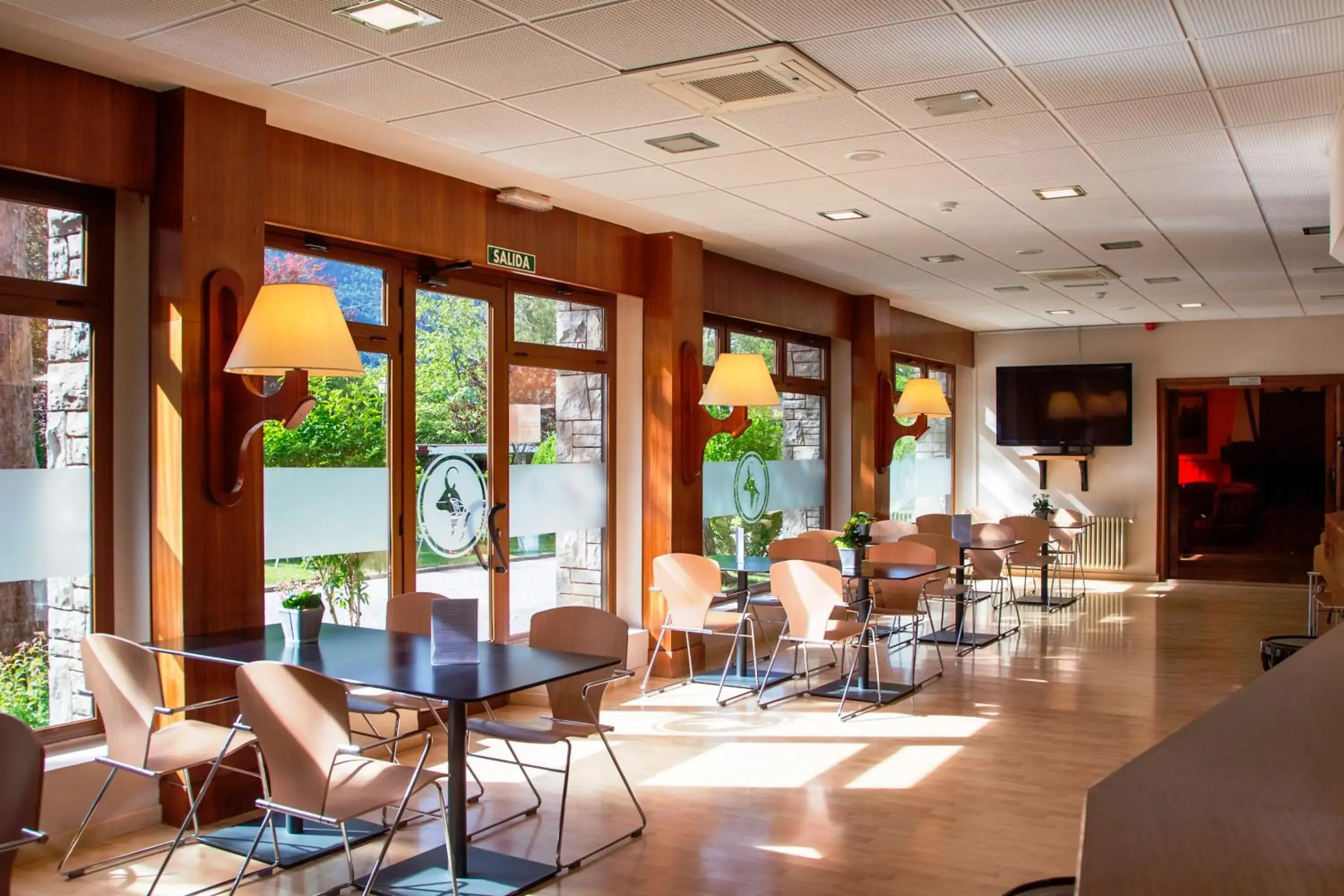 Lounge or bar in Silken Ordesa Lounge or bar in Silken Ordesa