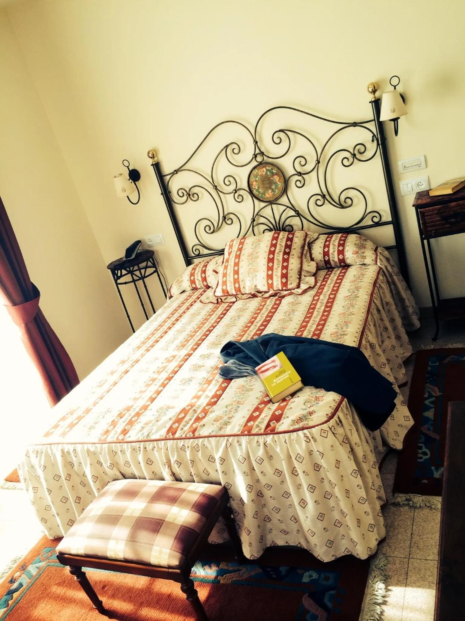 Bedroom, Bed in Hotel Casa Jurjo