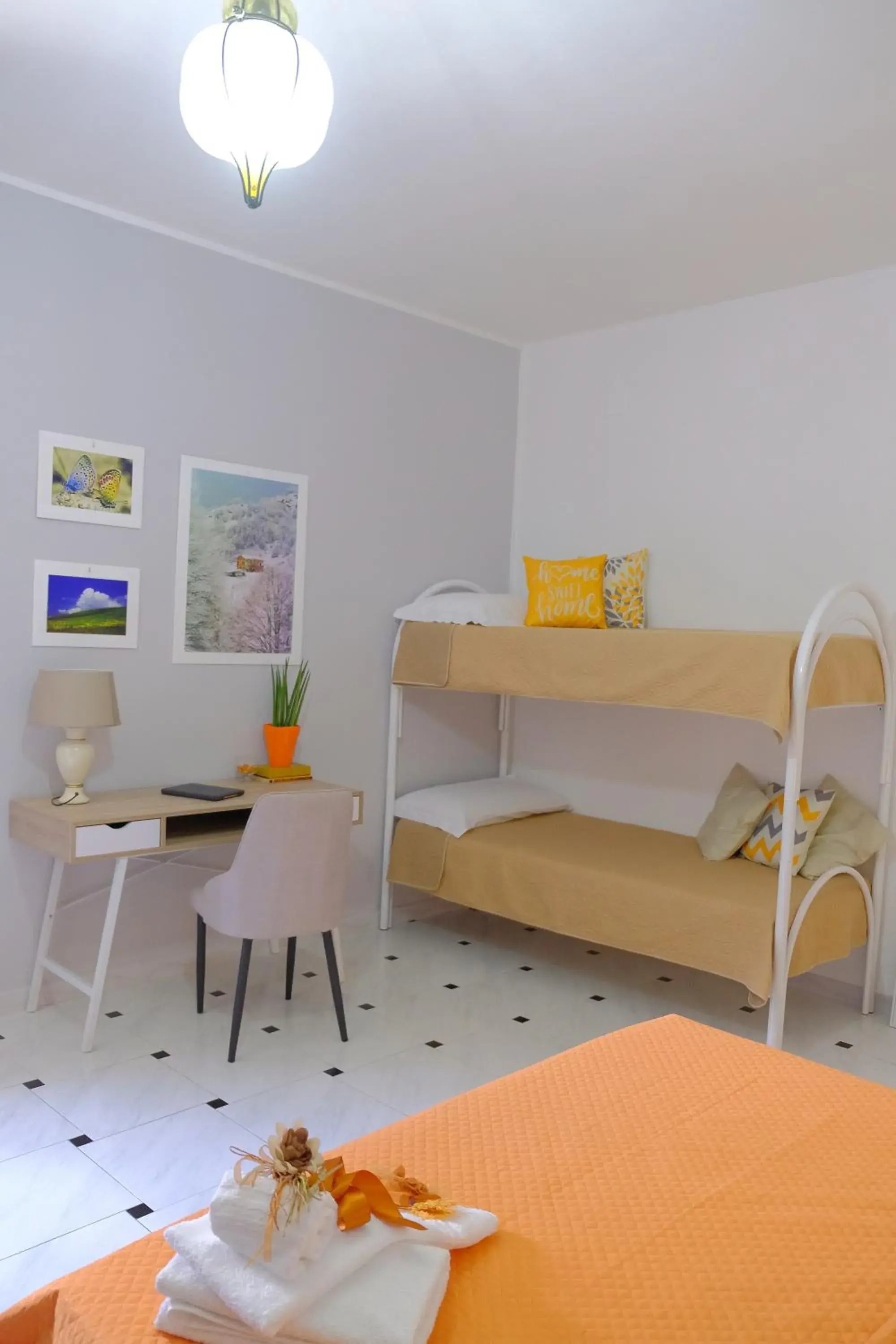 Quadruple Room with Private Bathroom in La Residenza del Marchesato Quadruple Room with Private Bathroom in La Residenza del Marchesato