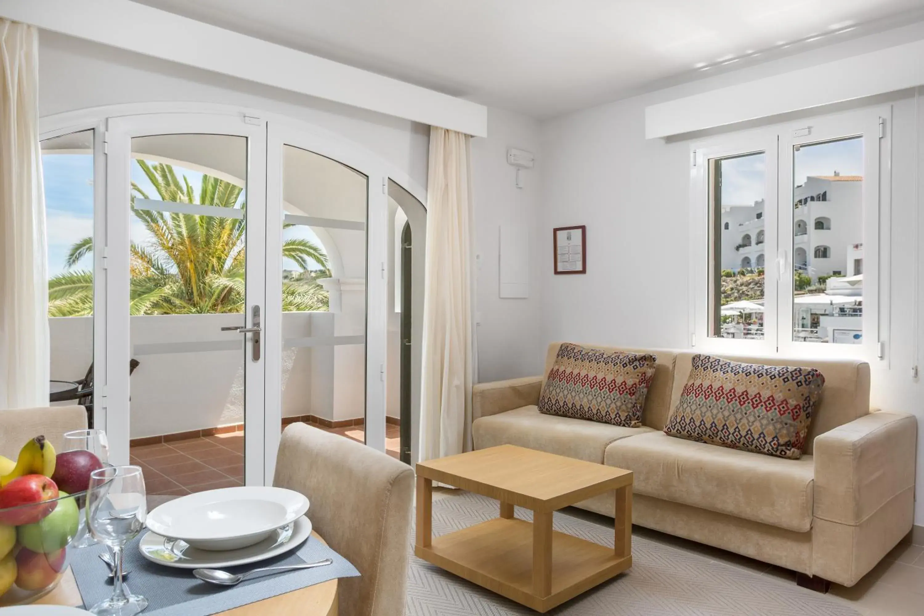 Living room in White Sands Beach Club Living room in White Sands Beach Club