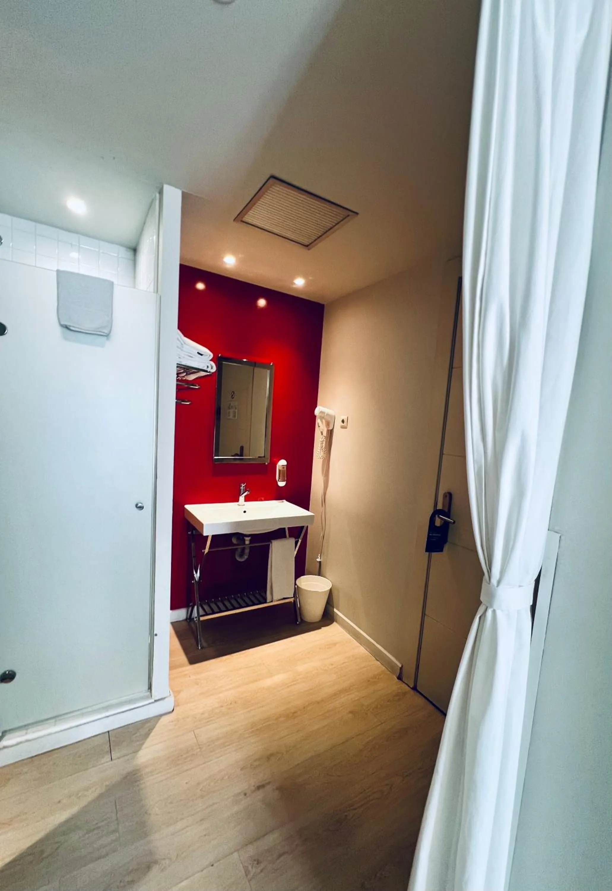 Bathroom in URBANSEA Atocha 113