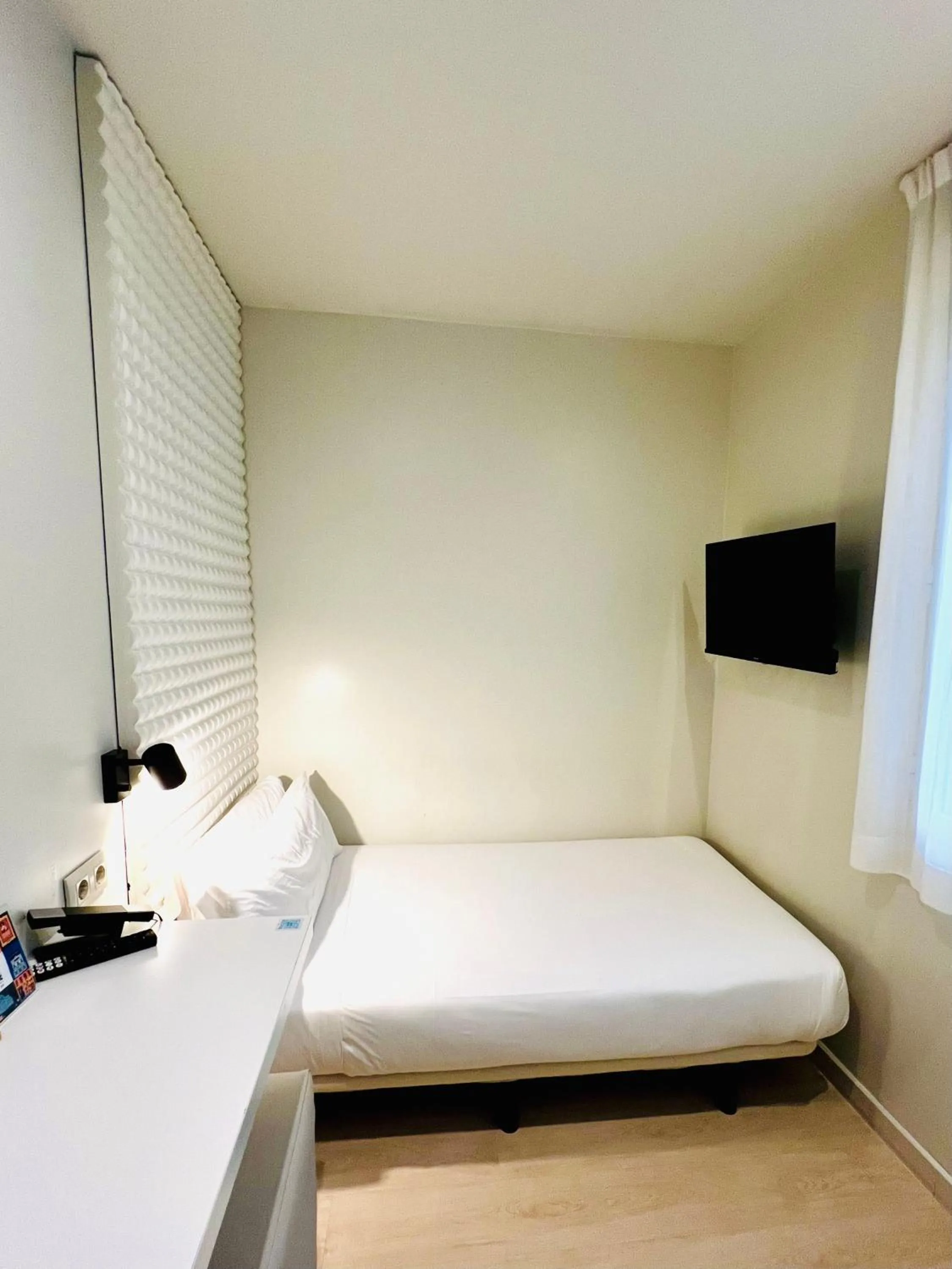 Bed in URBANSEA Atocha 113