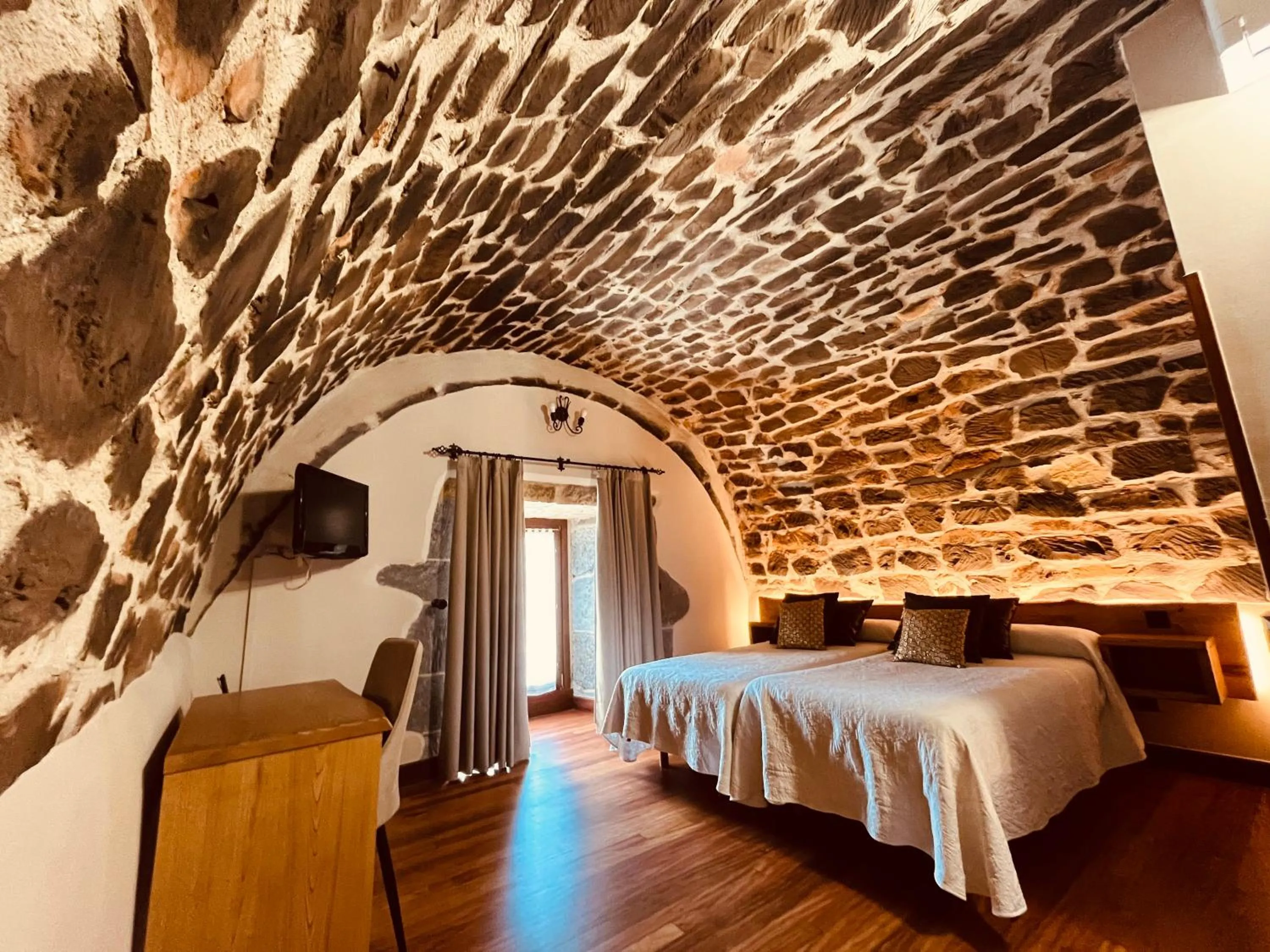 Bed in Hotel Larrañaga