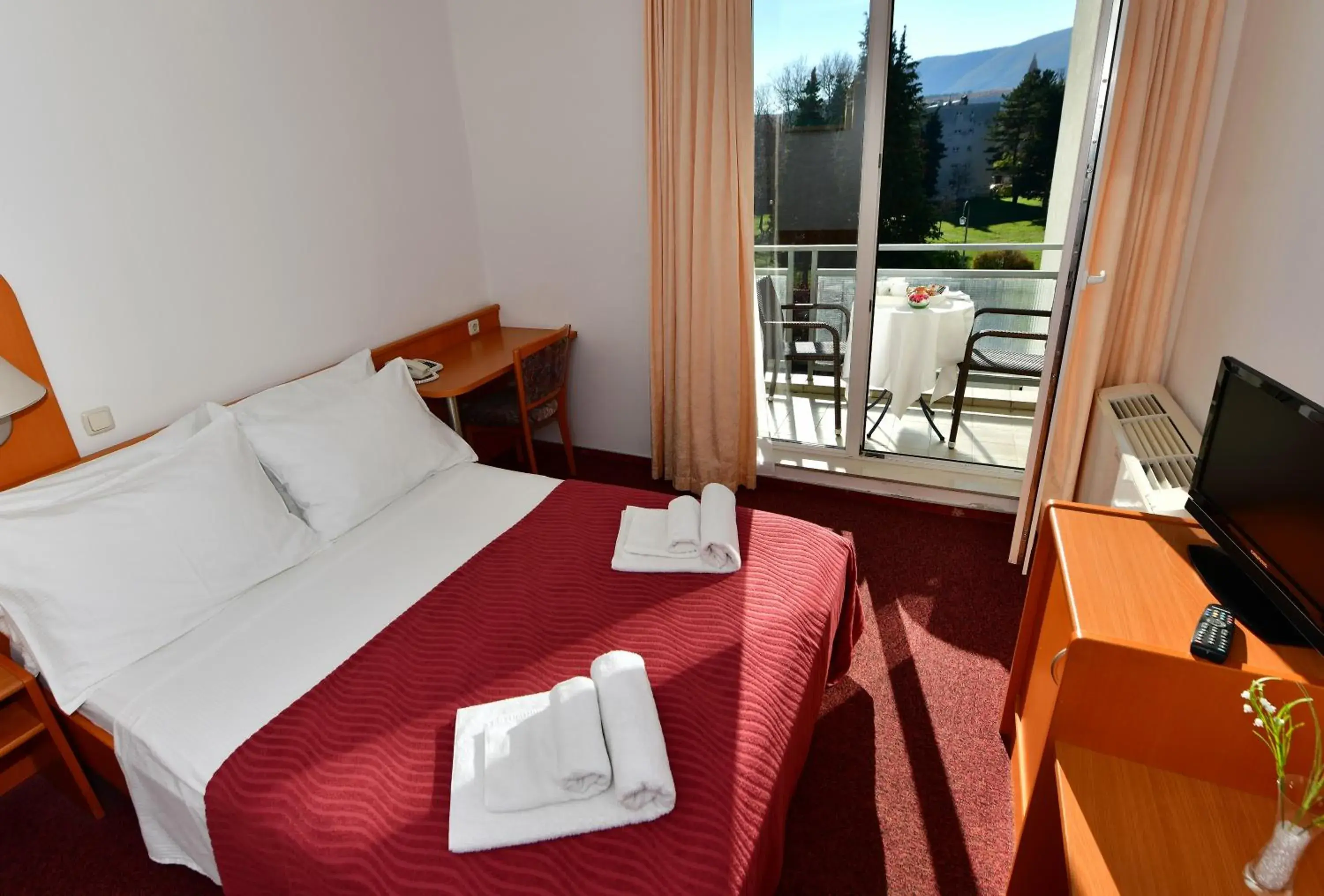 View (from property/room), Bed in Hotel Alkar View (from property/room), Bed in Hotel Alkar