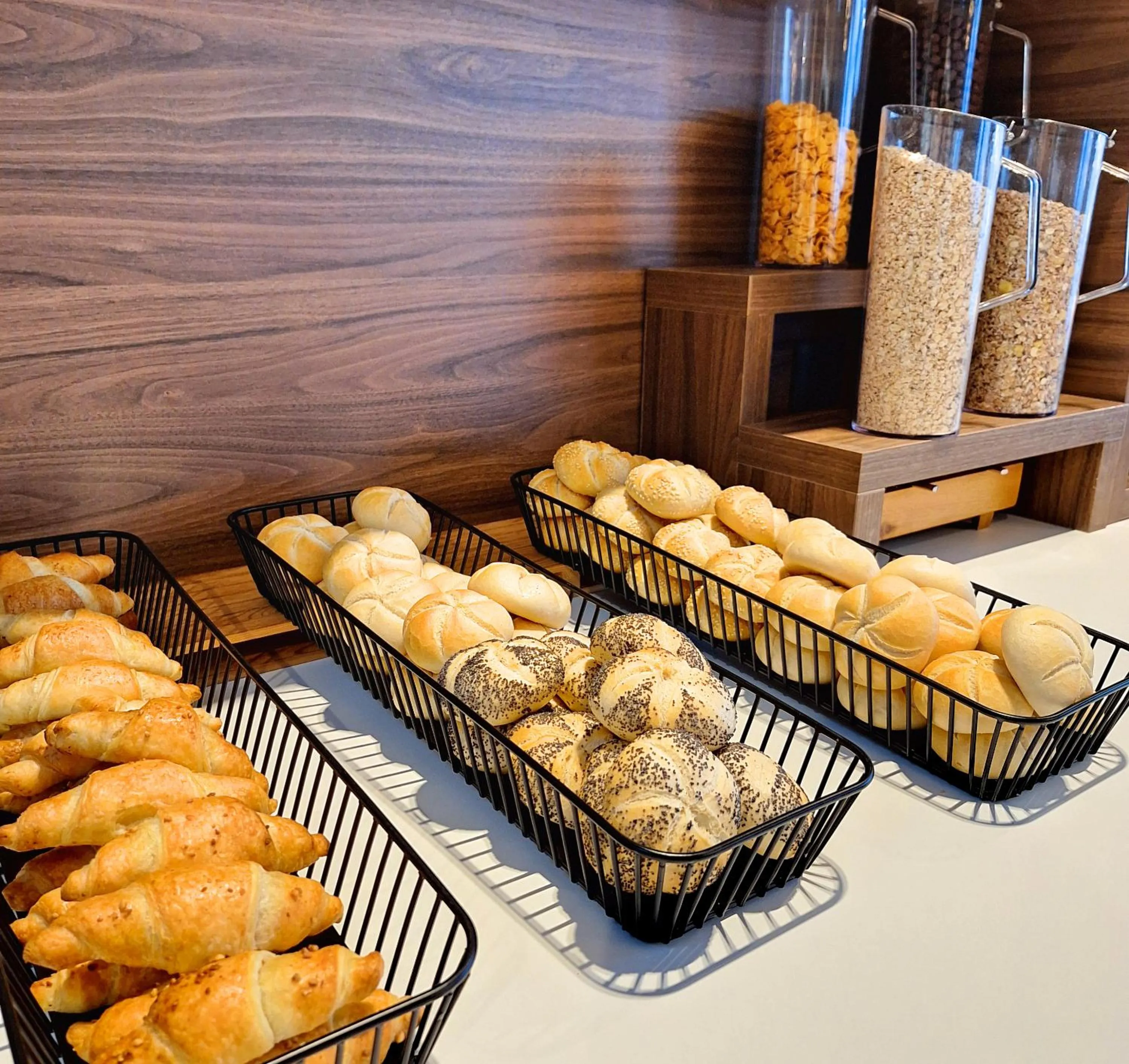 Breakfast in Hotel Alkar