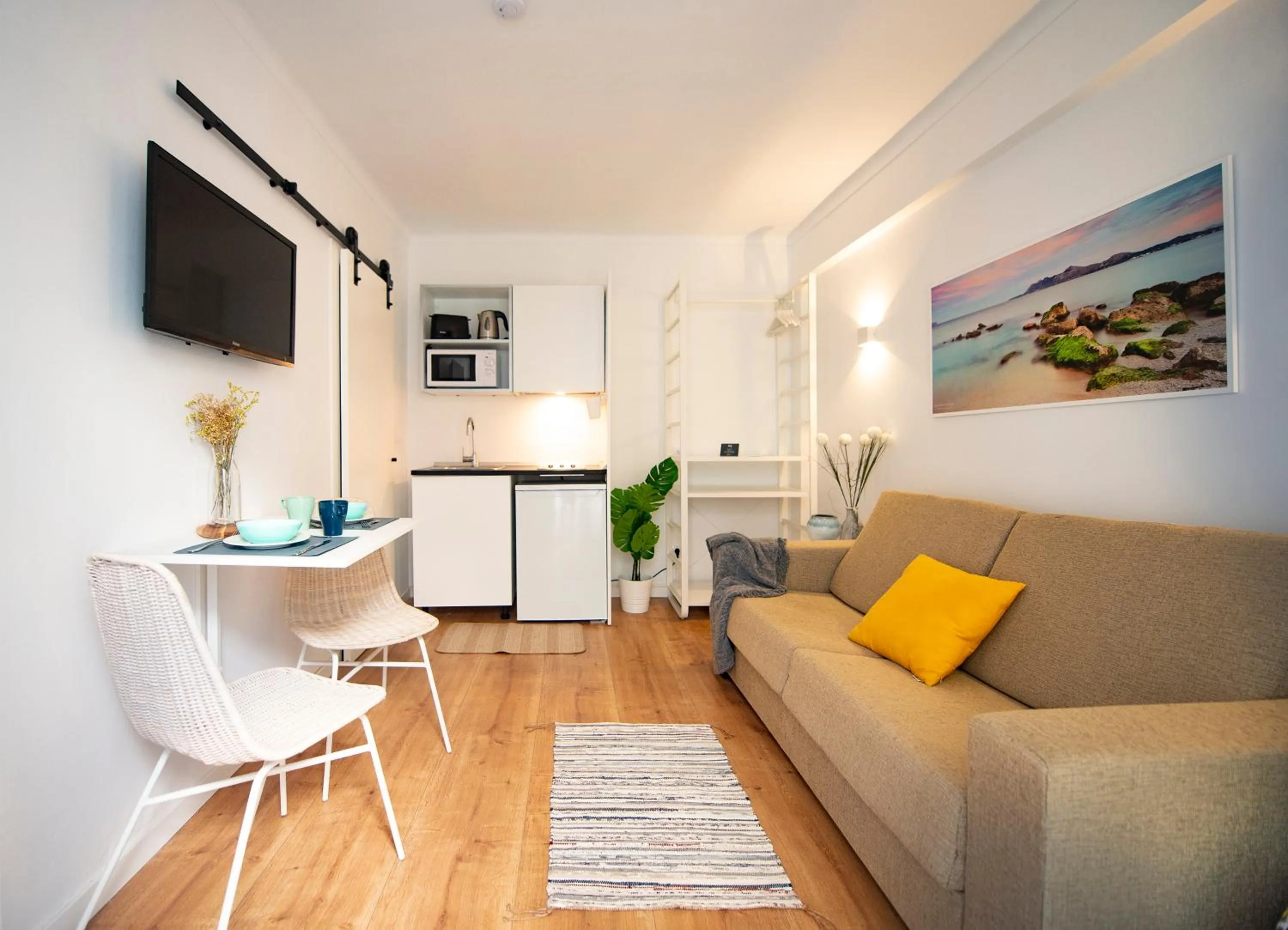 TV and multimedia in Hostal Blanca