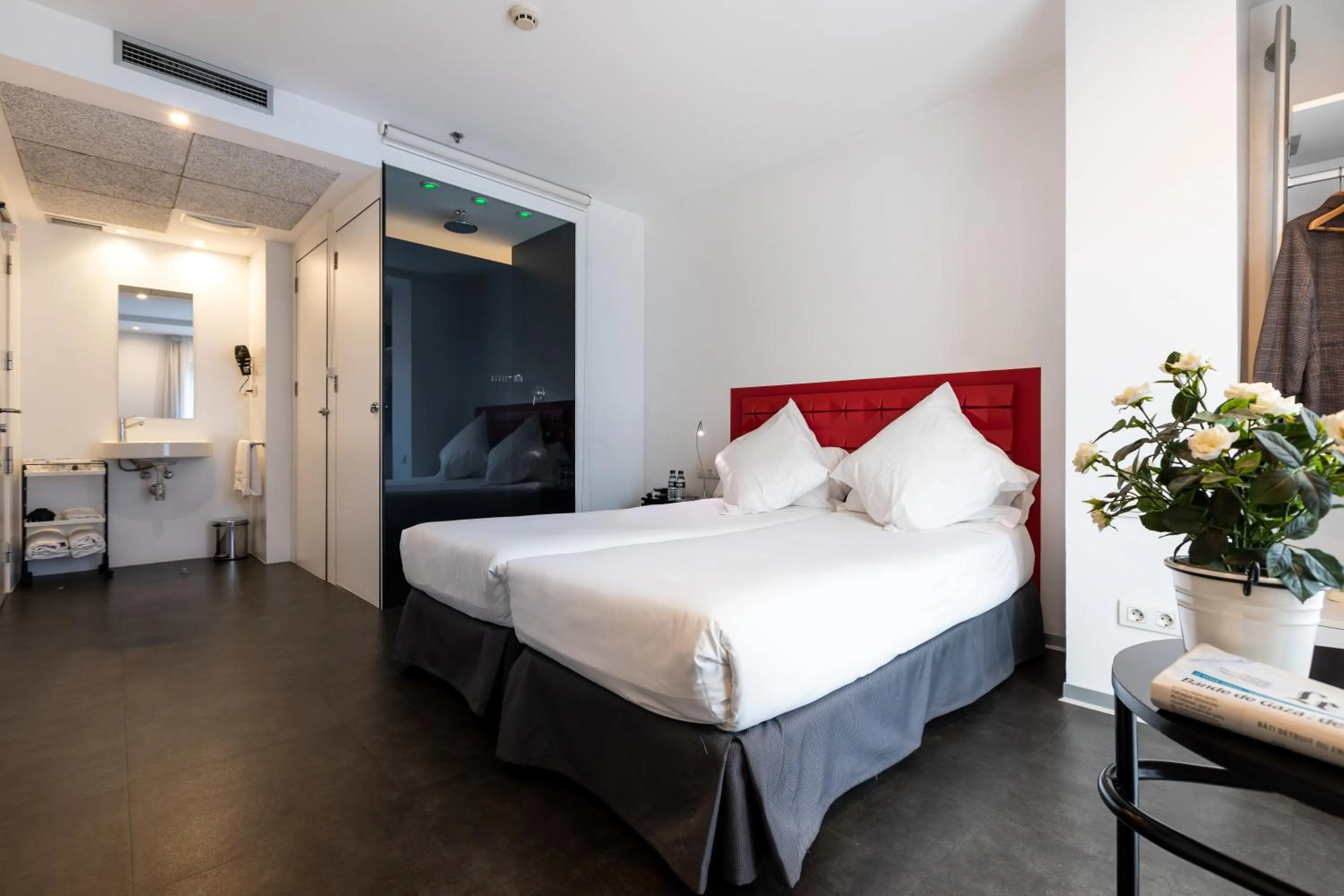 Bed in Mayerling Hotel