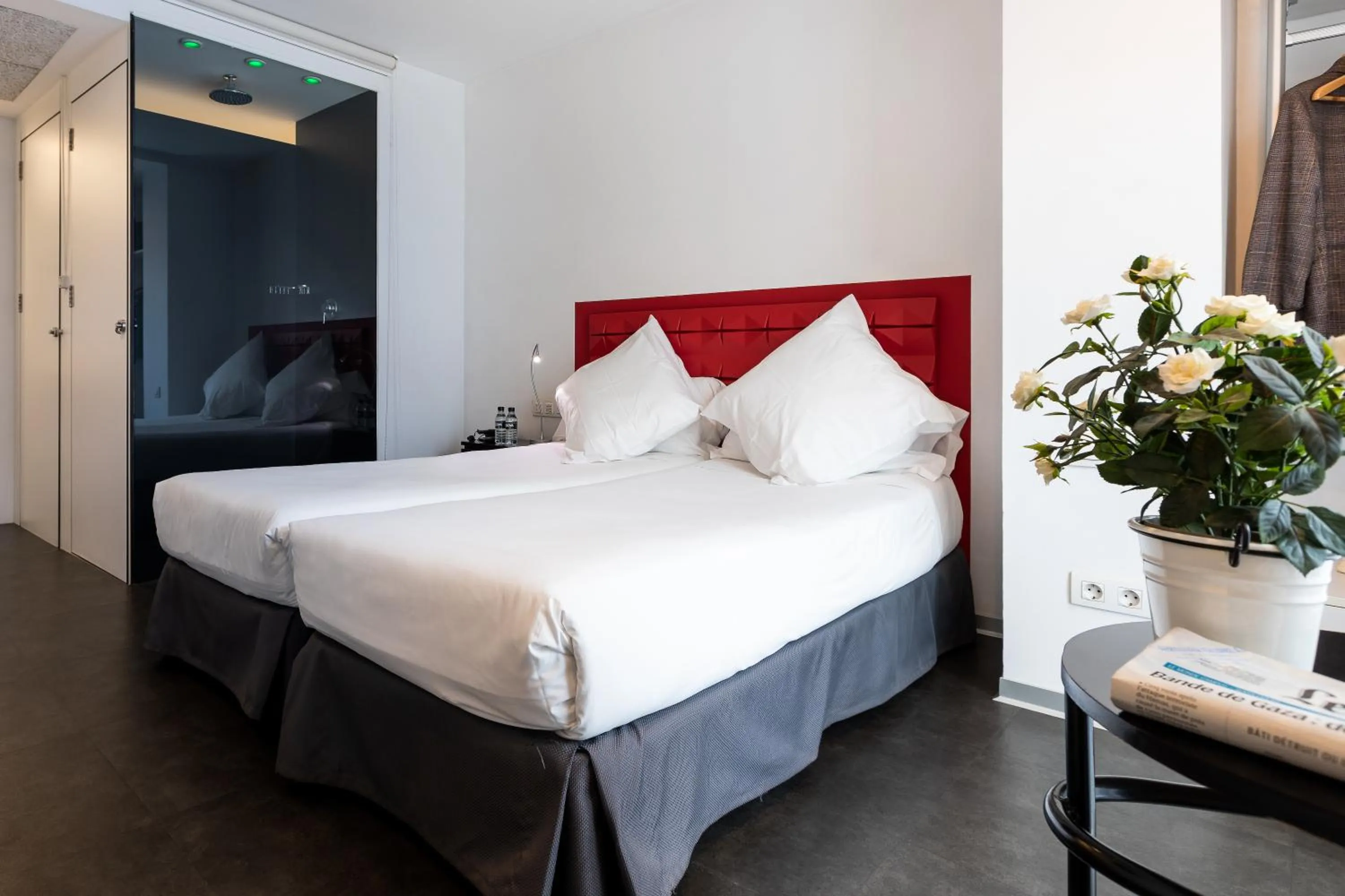 Bed in Mayerling Hotel