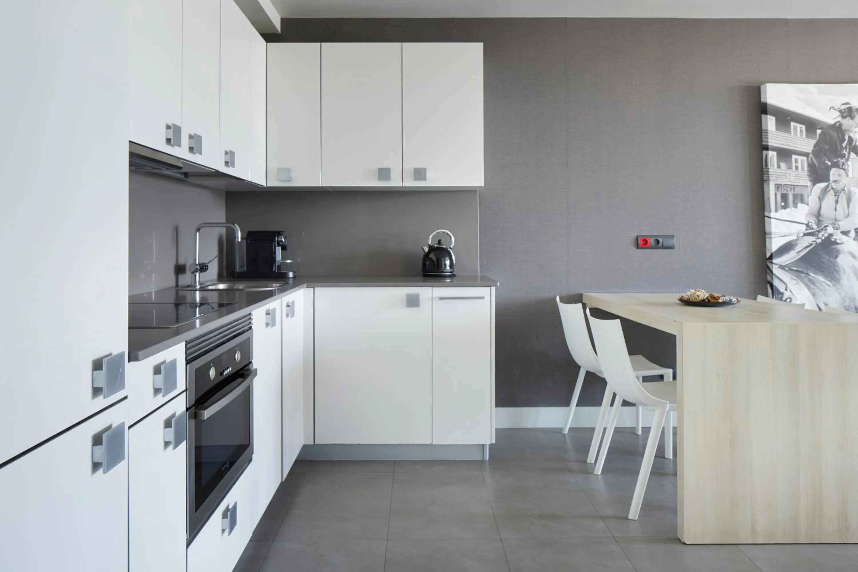kitchen in FeelFree STAYS Basoa