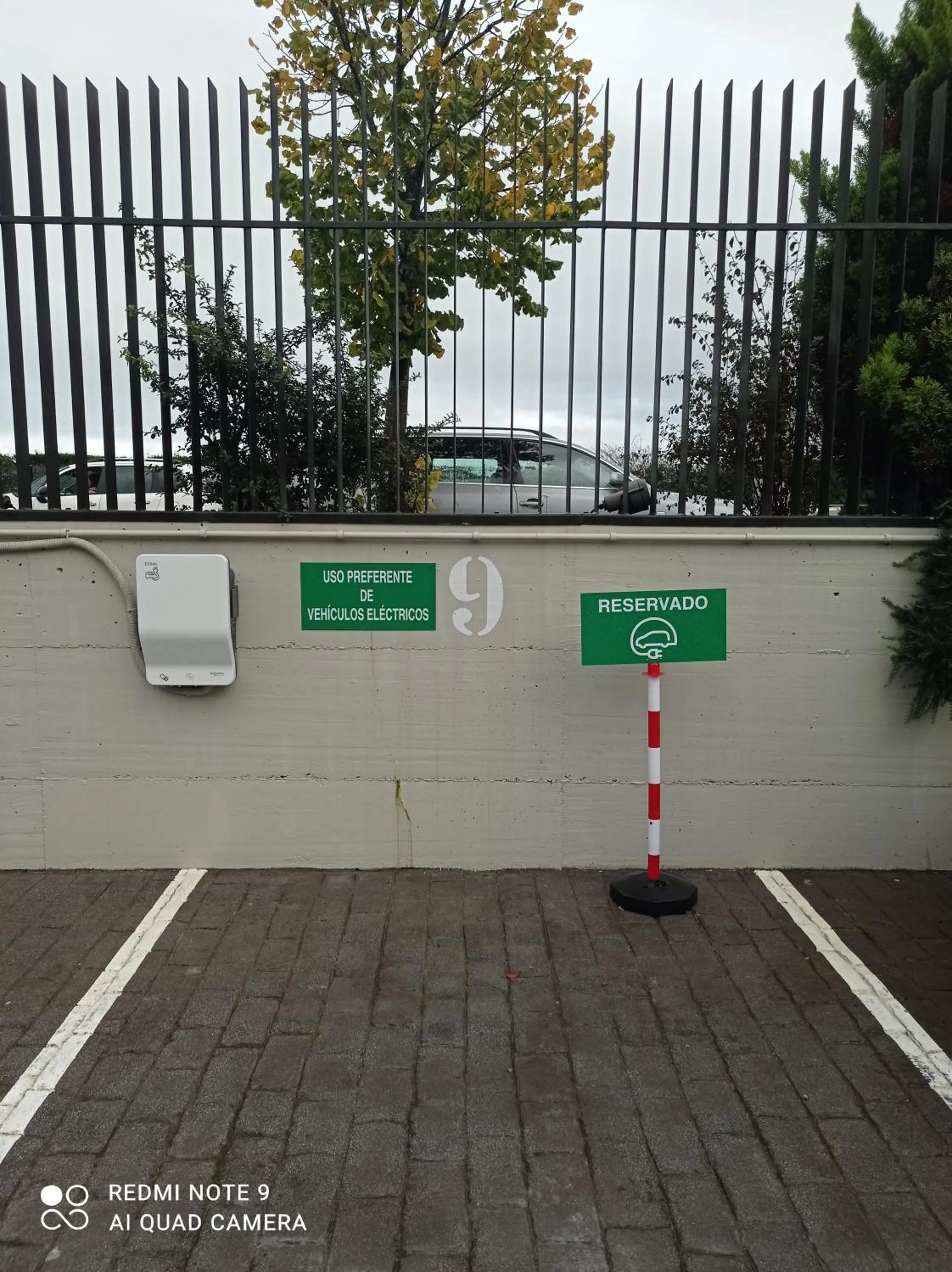 Parking in FeelFree STAYS Basoa