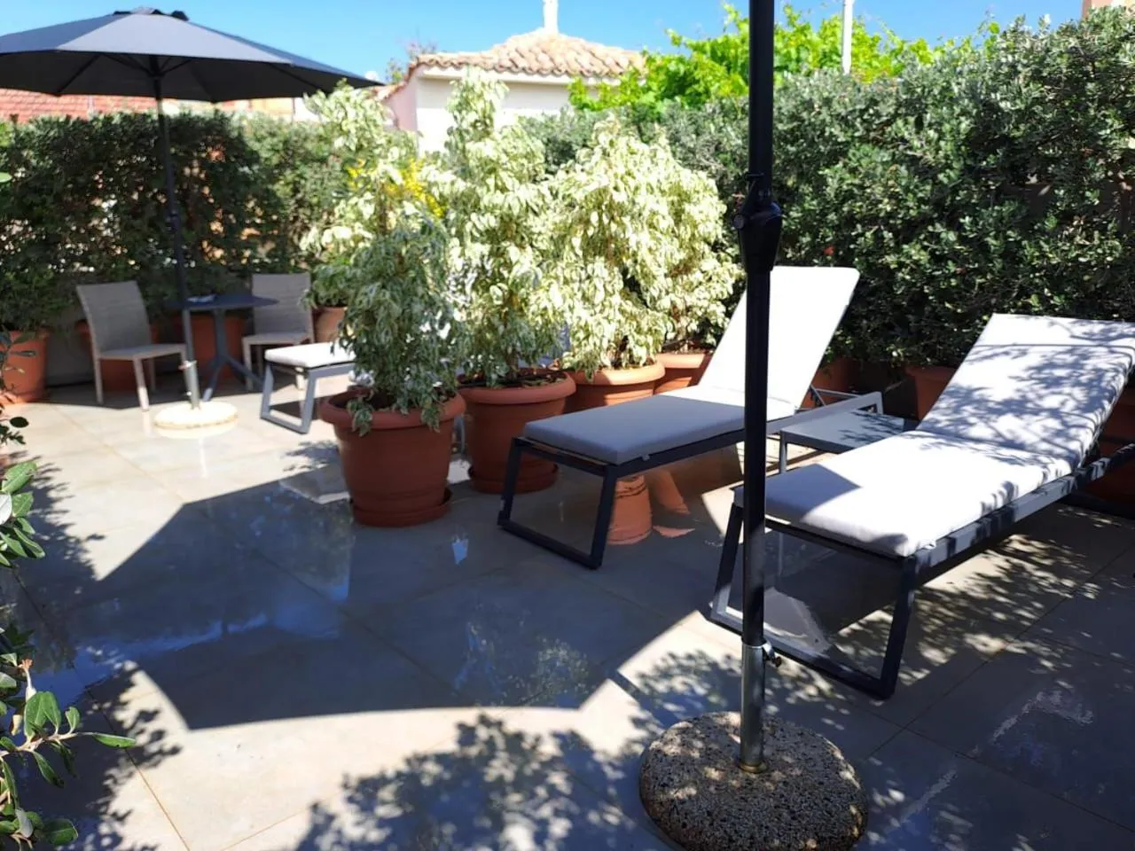 Garden in Venetian Palace Chania