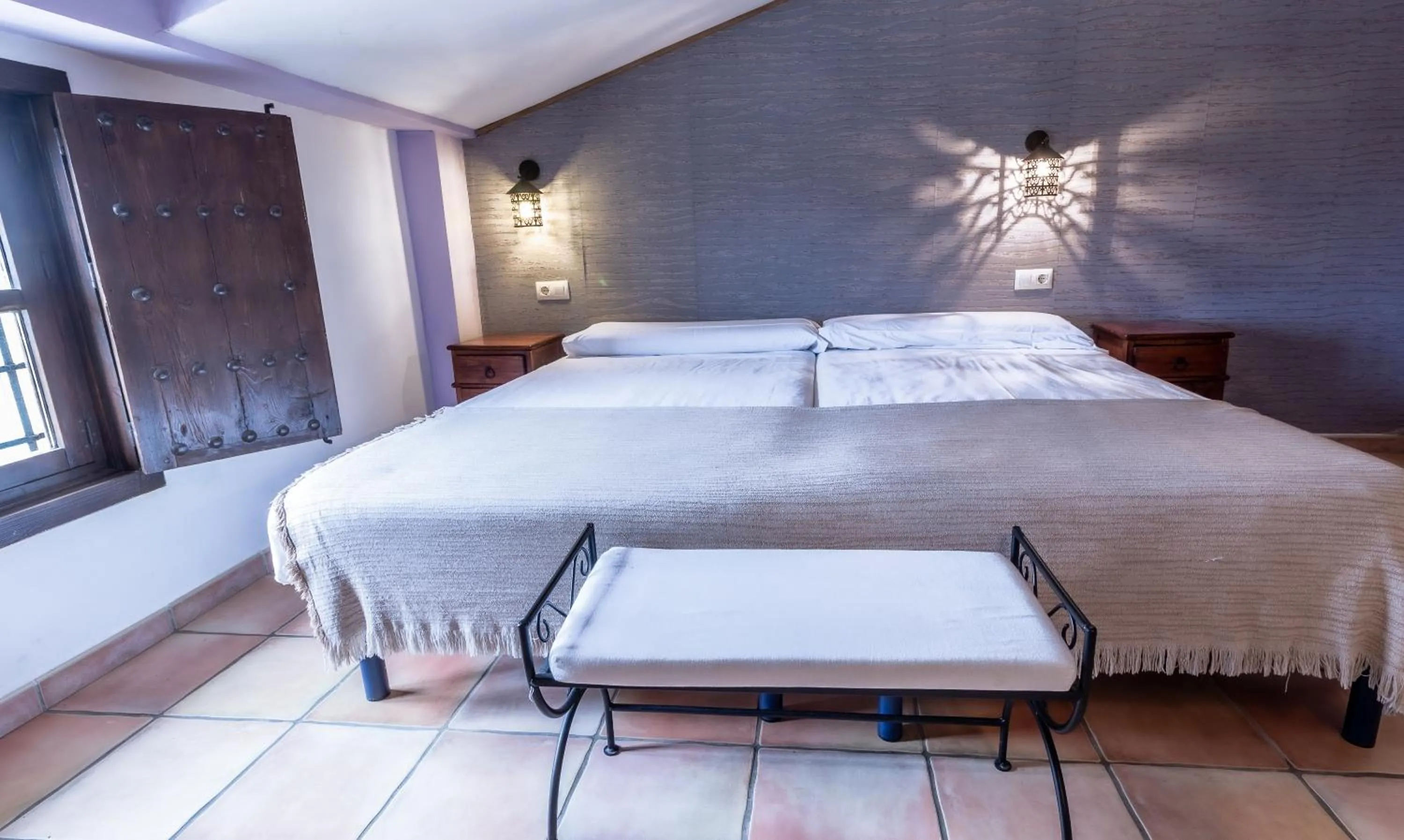 Bed in Hosteria Tierrallana by Juypehotel