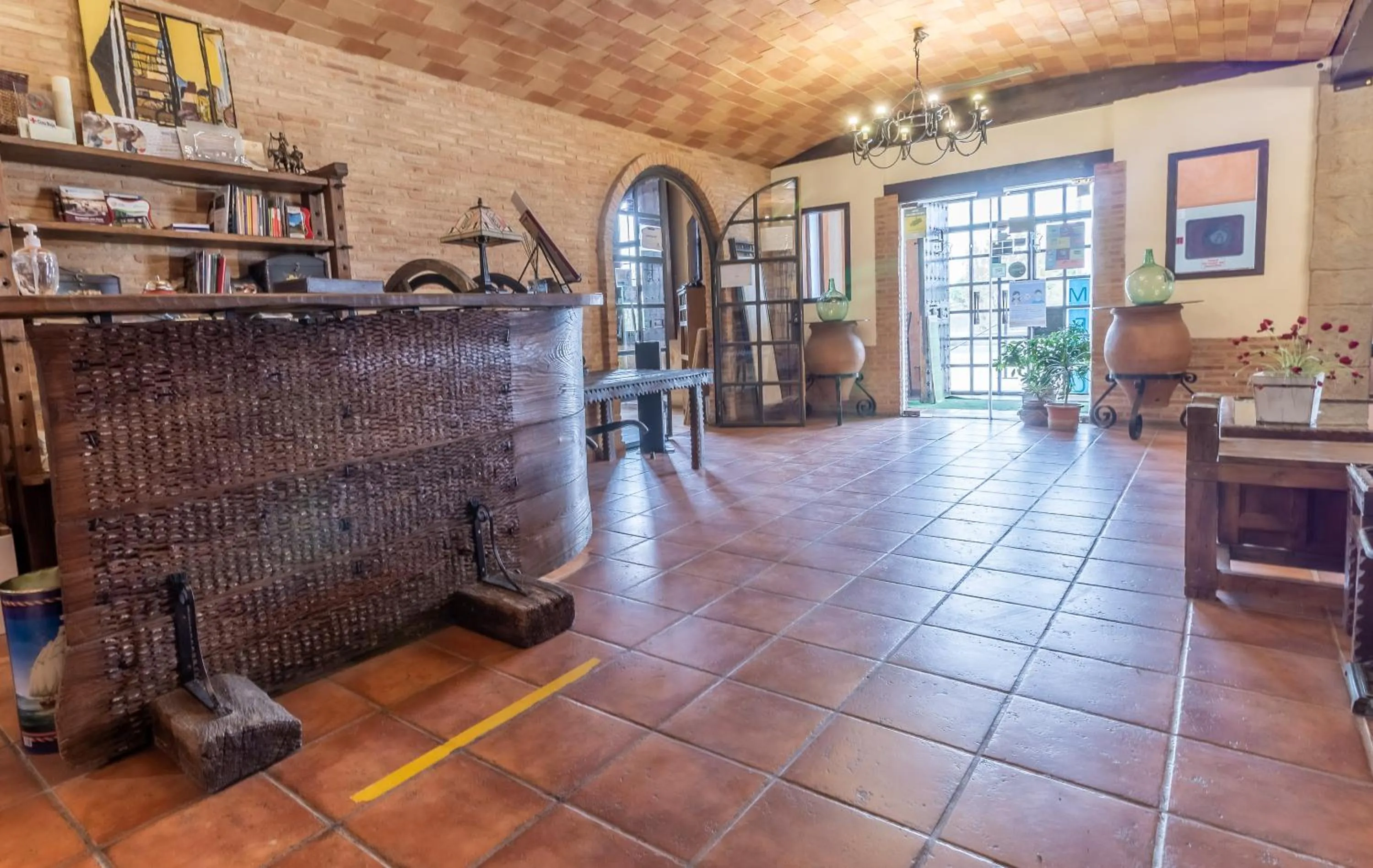 Living room in Hosteria Tierrallana by Juypehotel