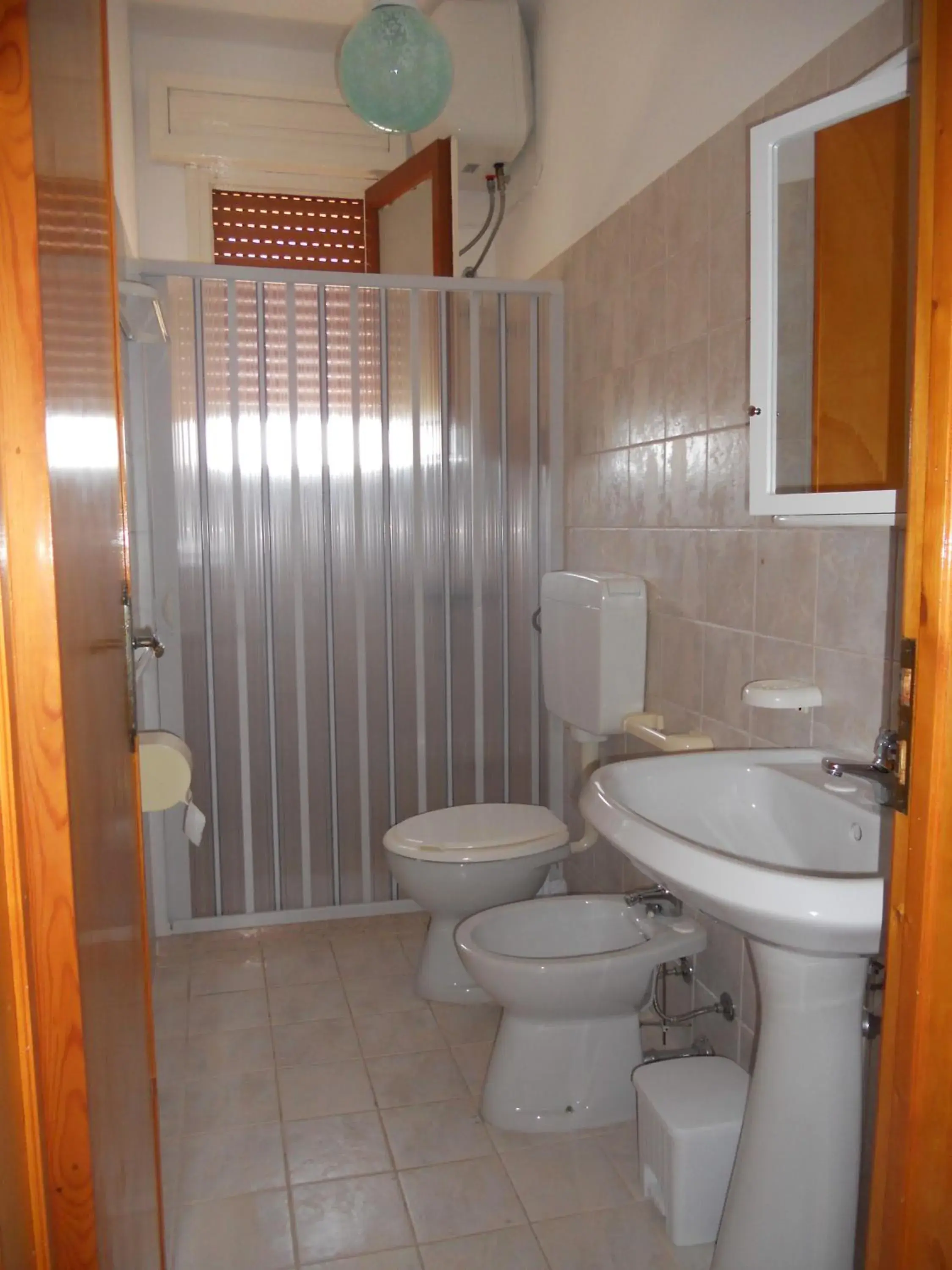 Double or Twin Room with Bathroom - single occupancy in Mare Chiaro Double or Twin Room with Bathroom - single occupancy in Mare Chiaro