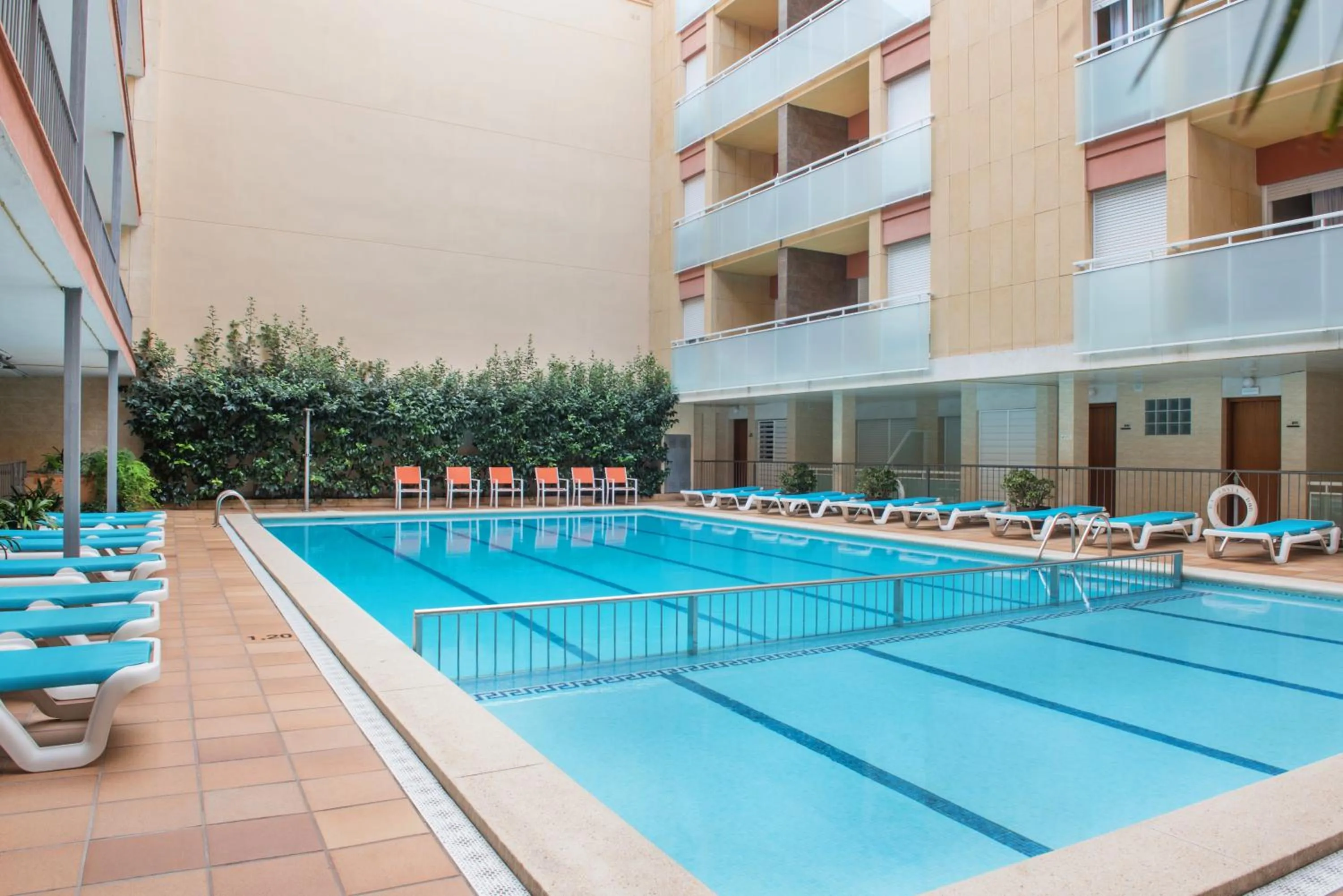 Swimming pool in Apartaments Costa d'Or