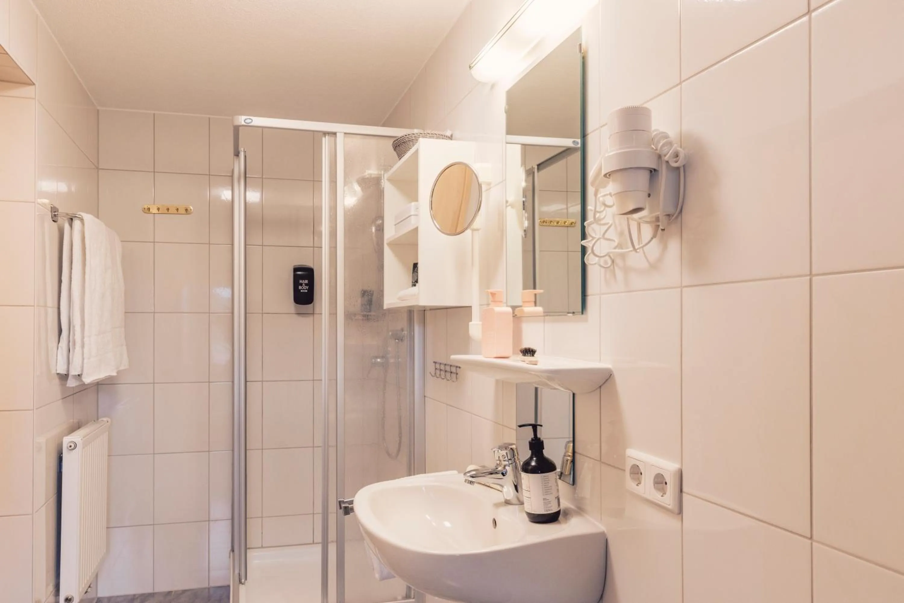 Bathroom in Pitzis Kinderhotel - Family Only