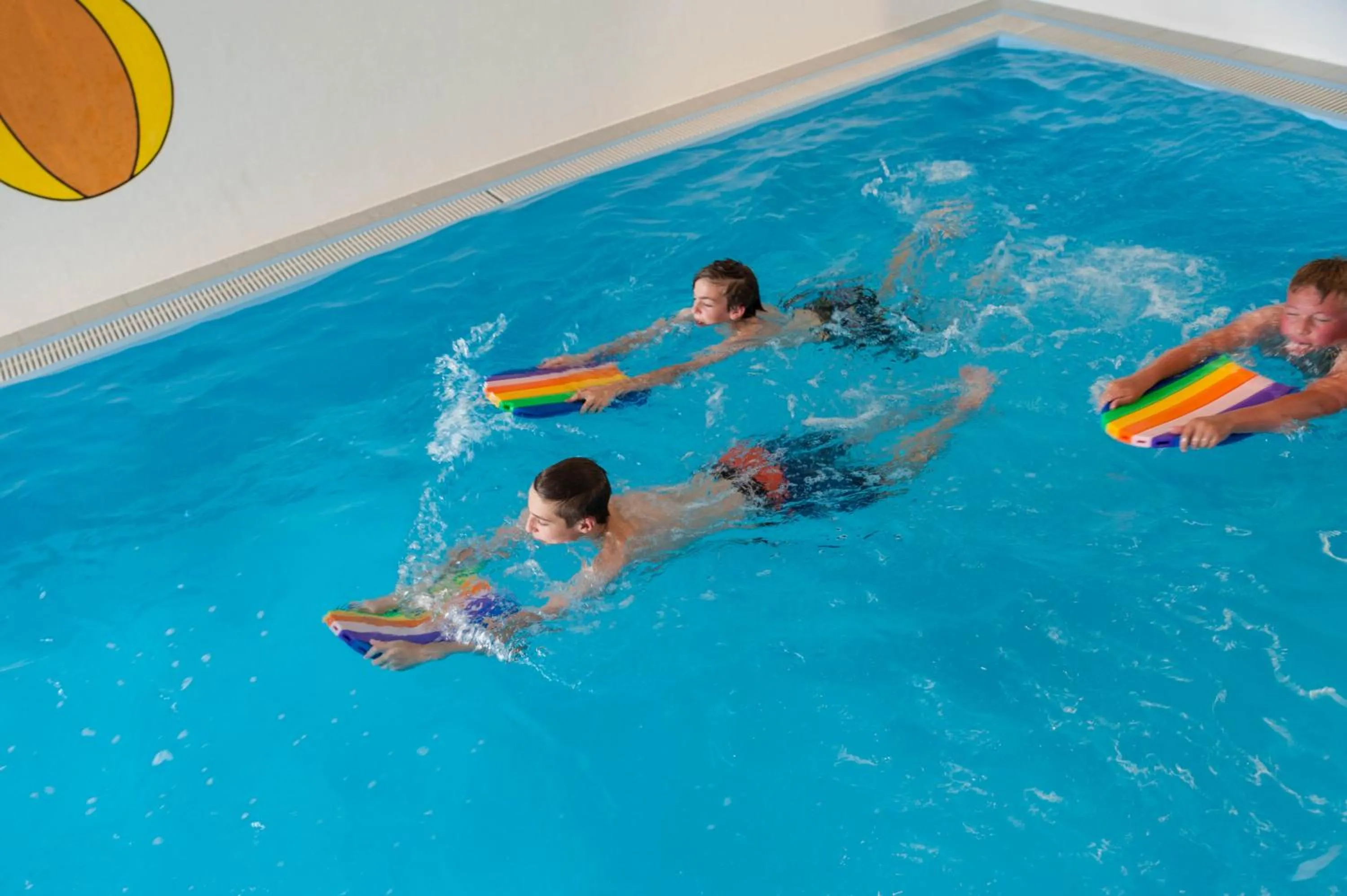 Swimming pool in Pitzis Kinderhotel - Family Only